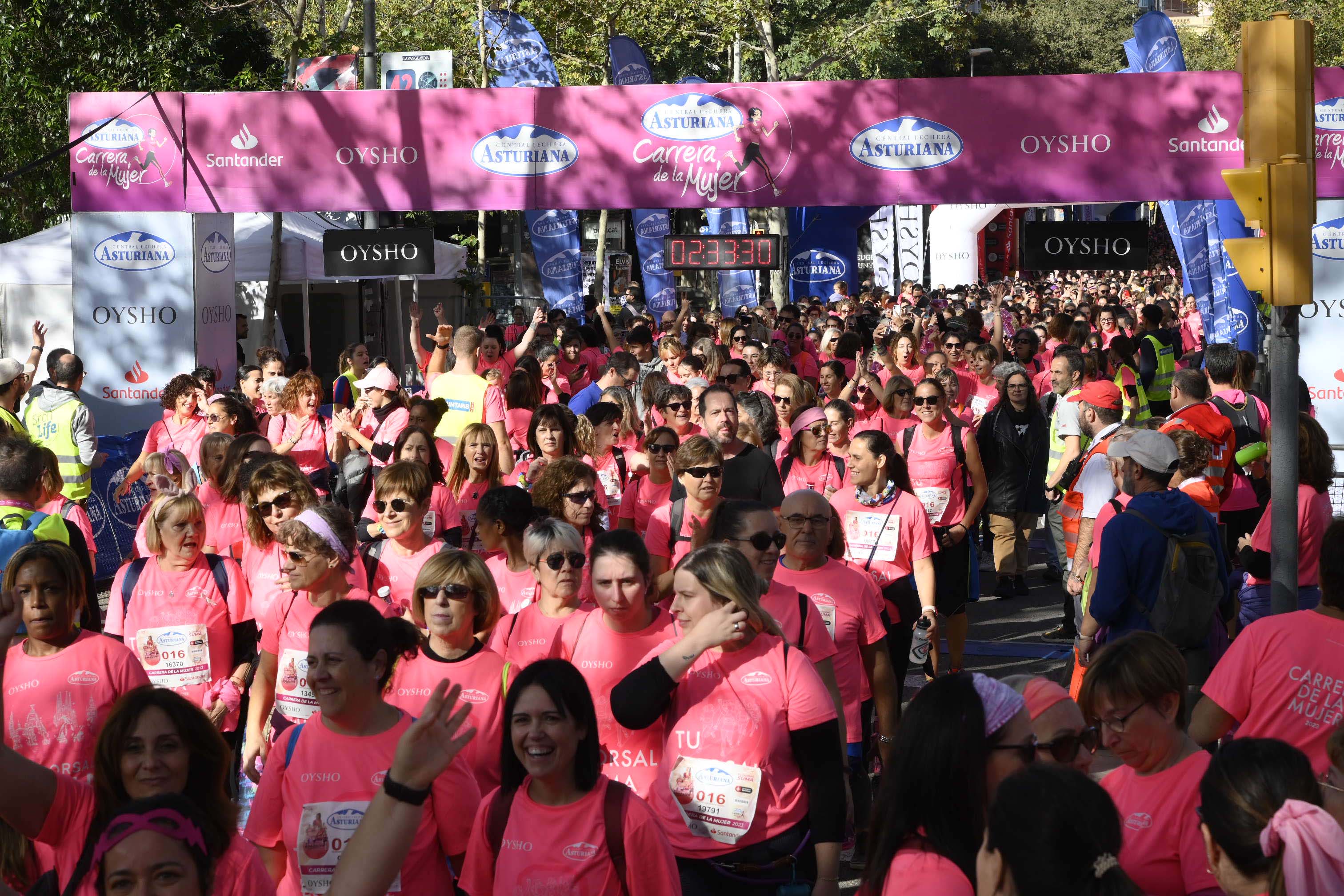 Las mejores fotos de la Carrera de la Mujer de Barcelona 2023. 7528
