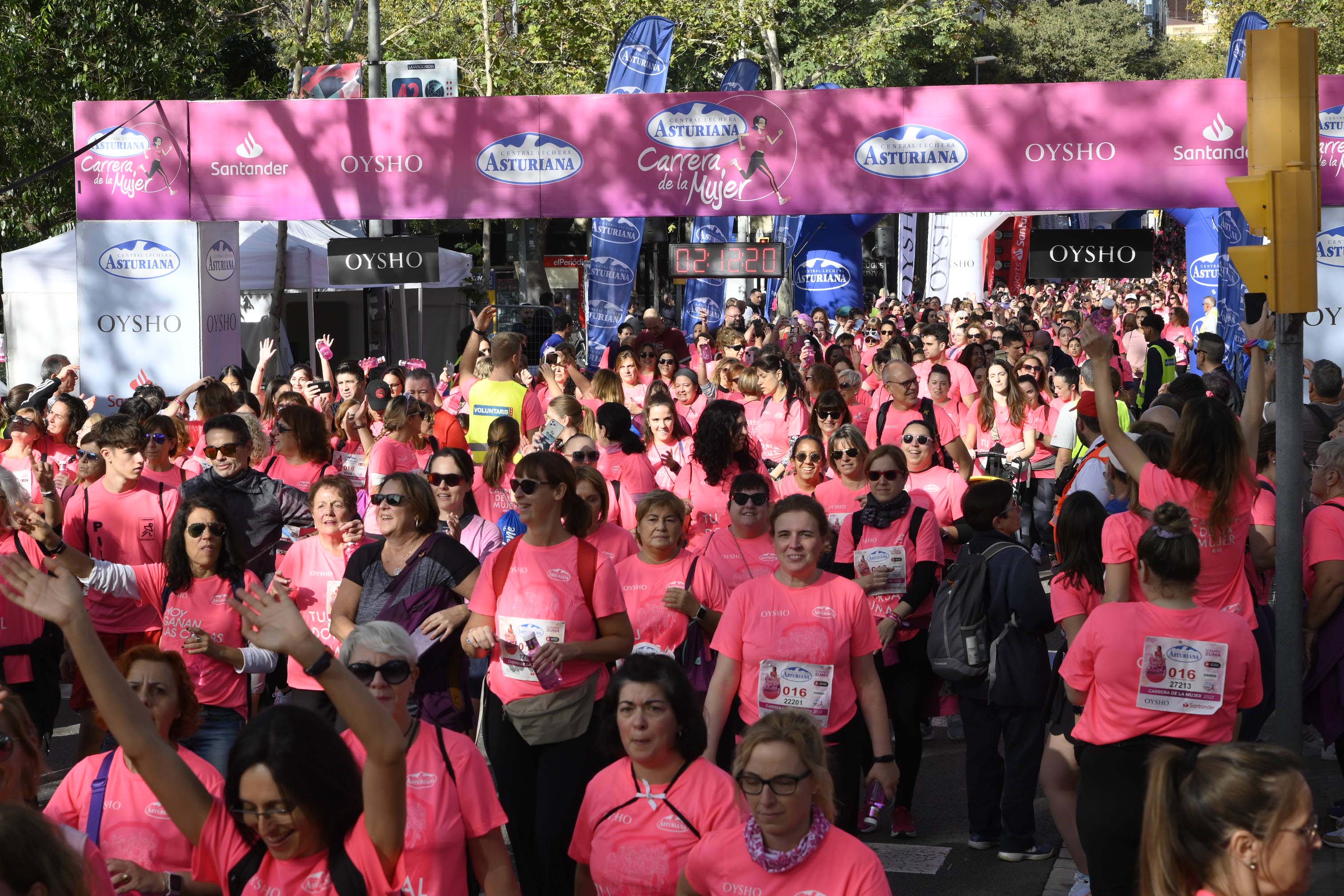 Las mejores fotos de la Carrera de la Mujer de Barcelona 2023. 6923