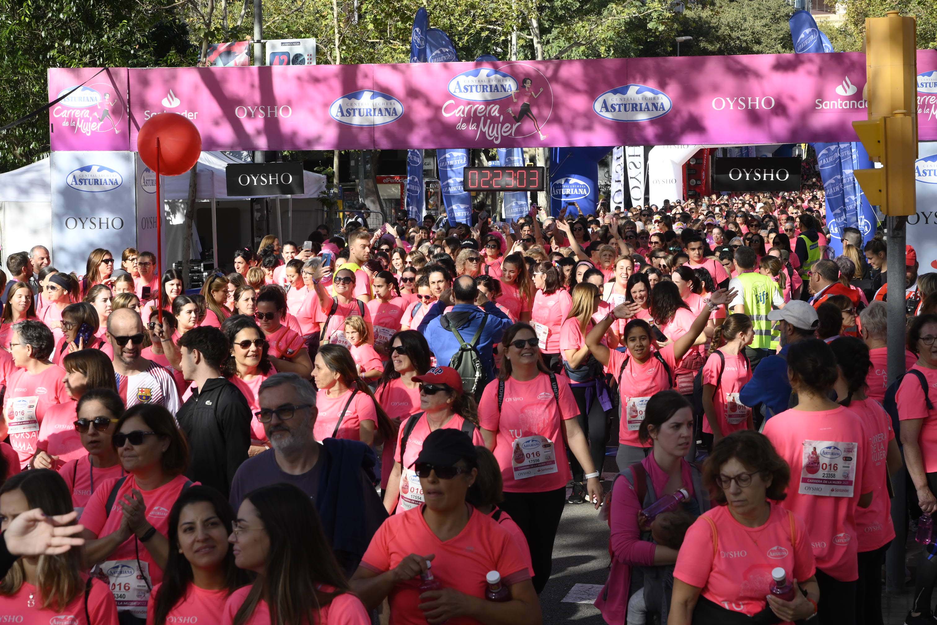 Las mejores fotos de la Carrera de la Mujer de Barcelona 2023. 7227