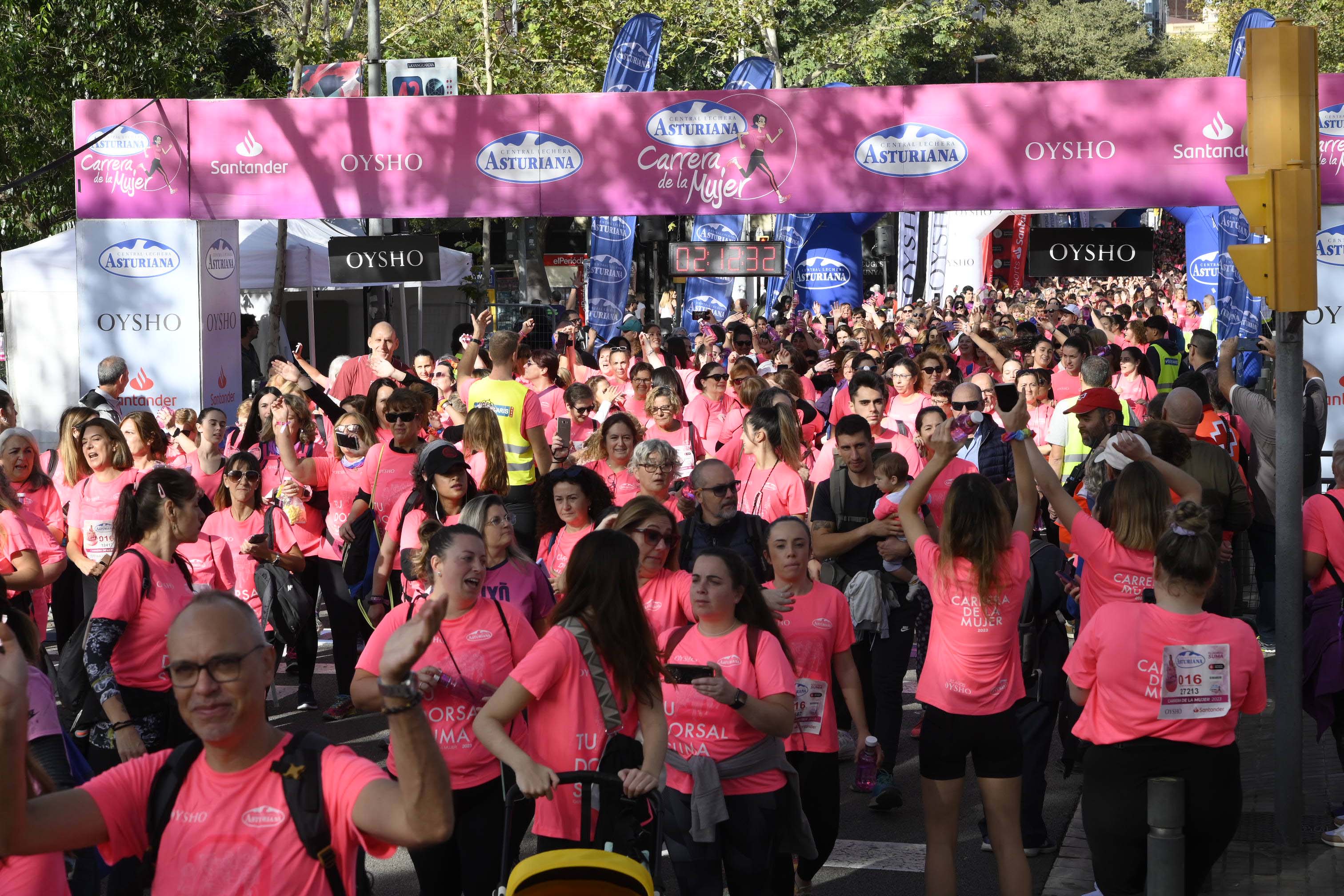 Las mejores fotos de la Carrera de la Mujer de Barcelona 2023. 6929