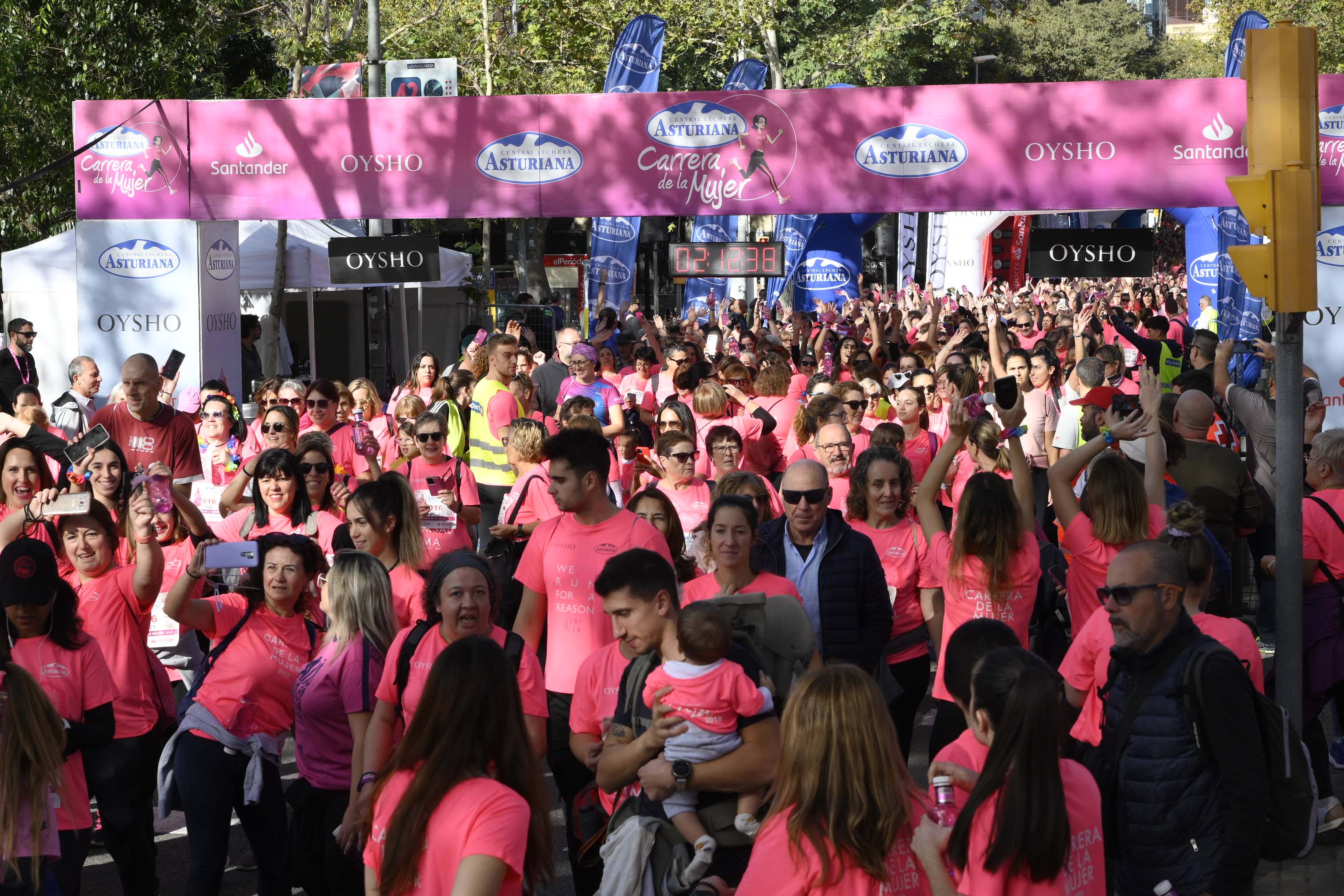 Las mejores fotos de la Carrera de la Mujer de Barcelona 2023. 6932