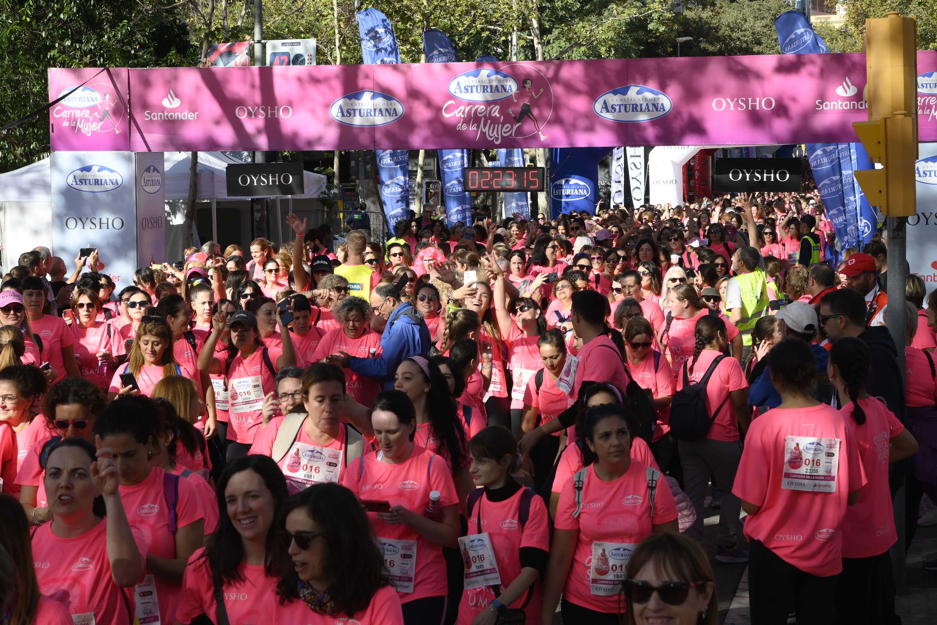 Las mejores fotos de la Carrera de la Mujer de Barcelona 2023. 7233