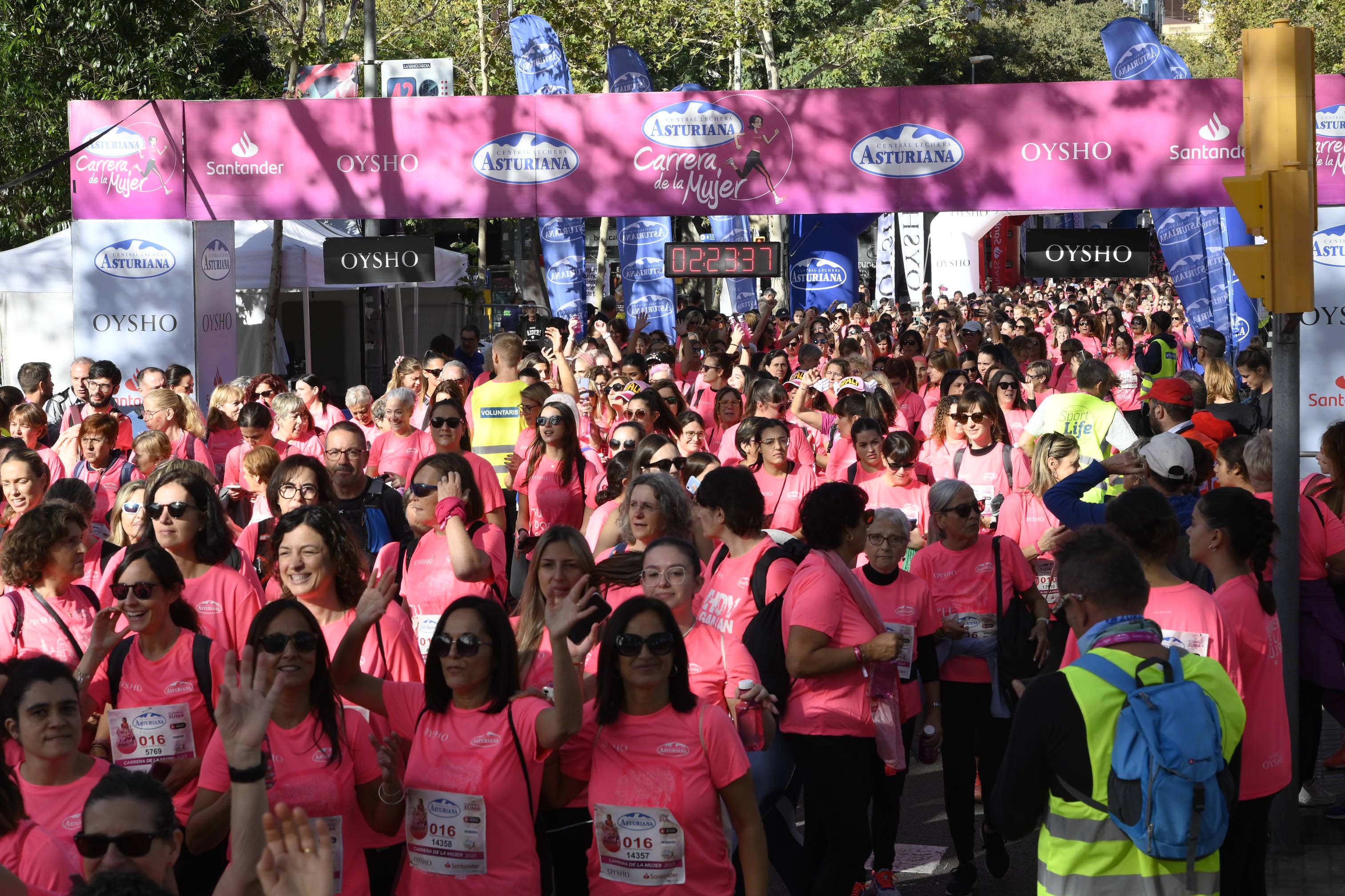 Las mejores fotos de la Carrera de la Mujer de Barcelona 2023. 7244