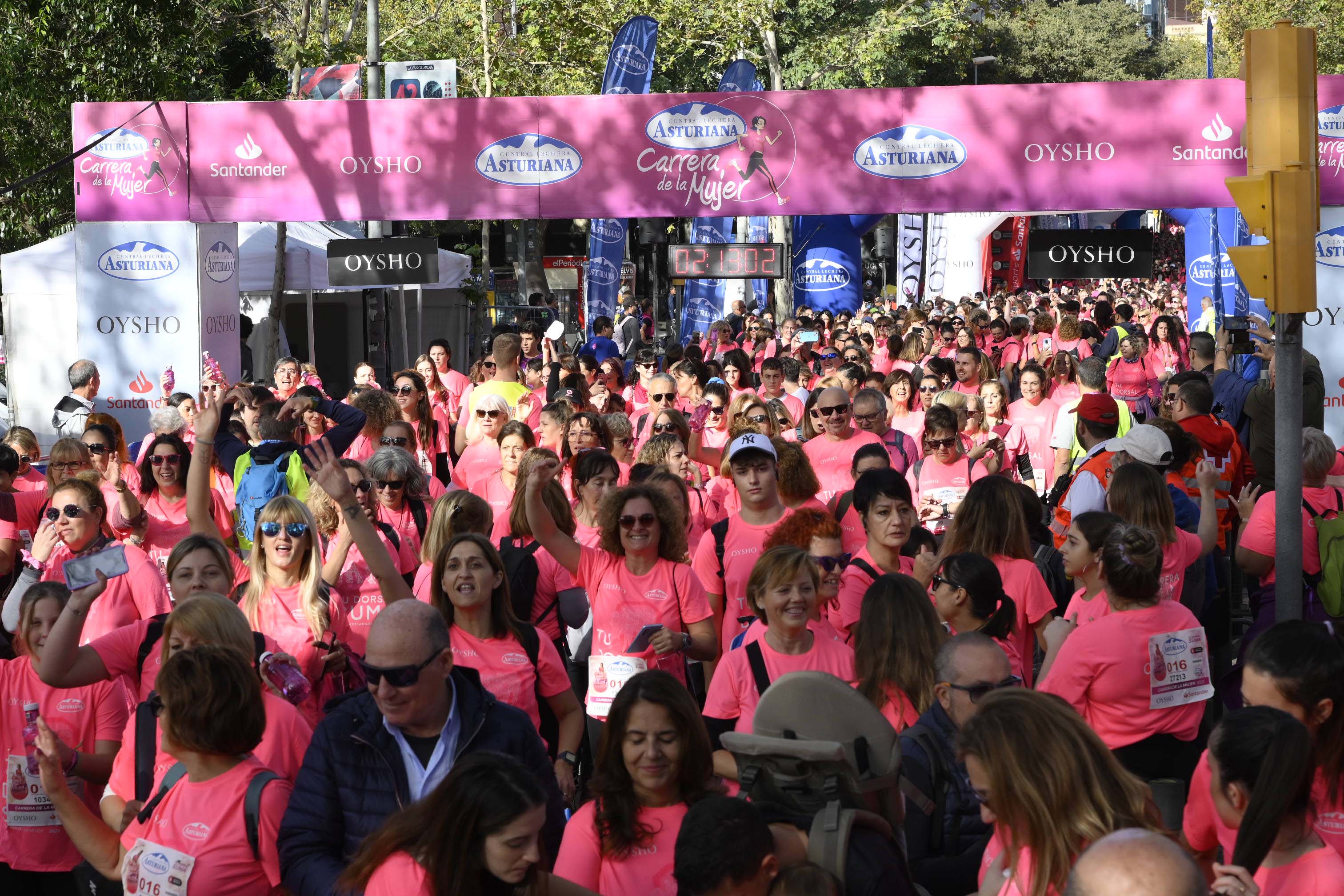 Las mejores fotos de la Carrera de la Mujer de Barcelona 2023. 6944