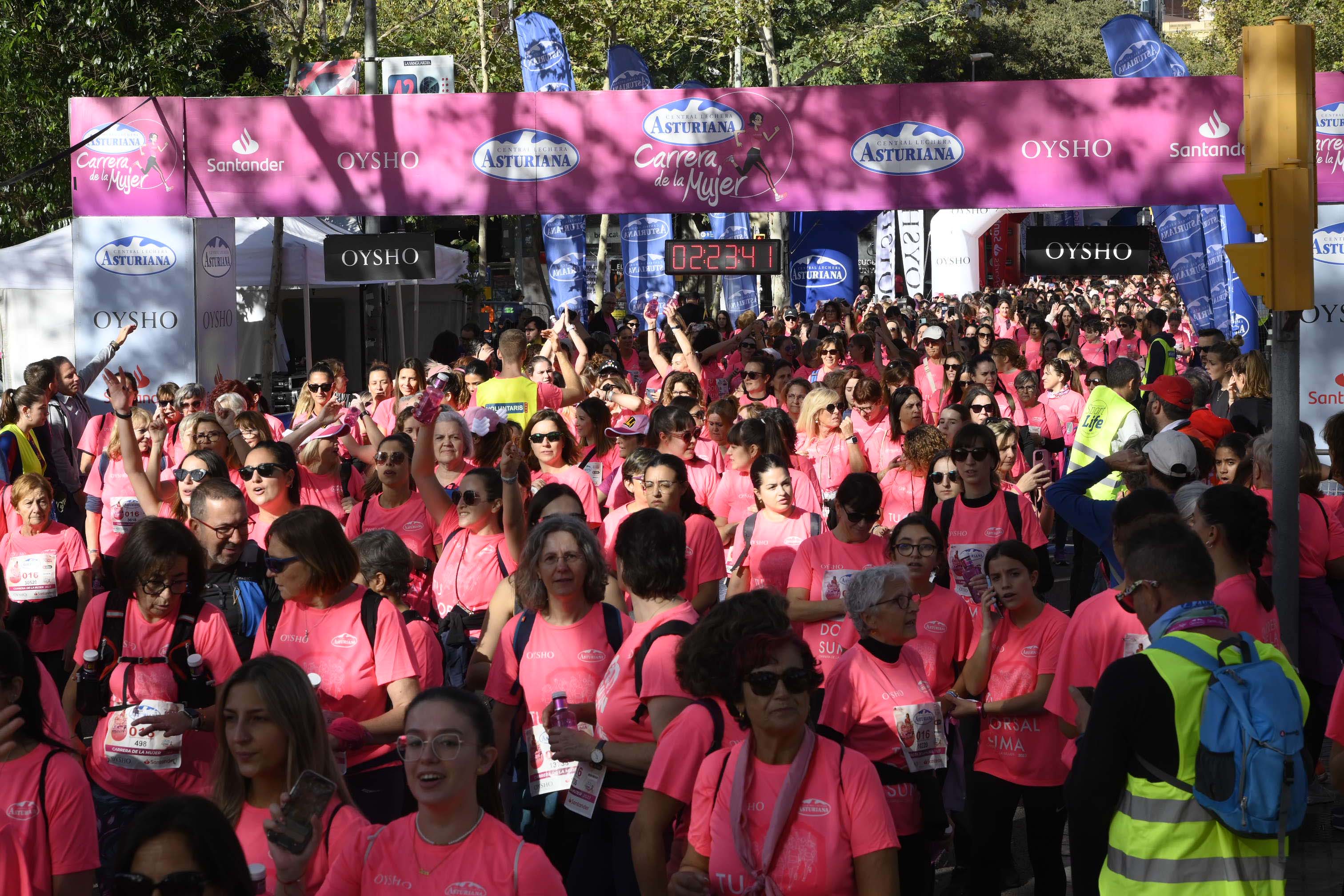 Las mejores fotos de la Carrera de la Mujer de Barcelona 2023. 7246