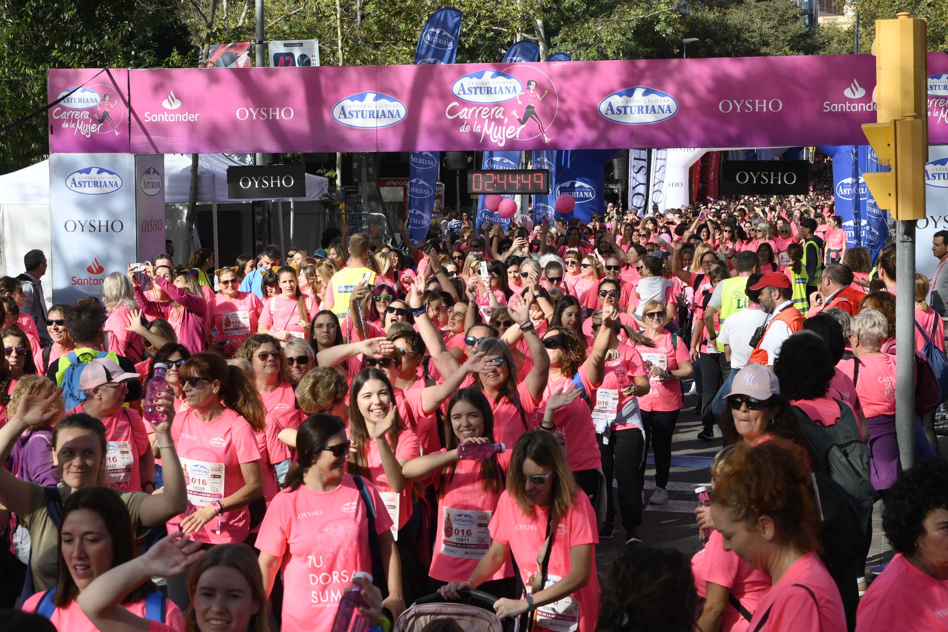 Las mejores fotos de la Carrera de la Mujer de Barcelona 2023. 7846