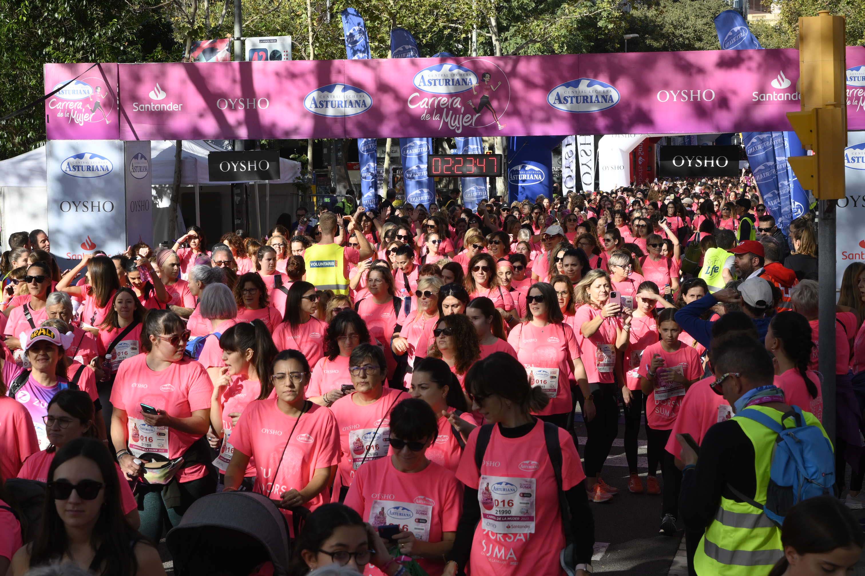 Las mejores fotos de la Carrera de la Mujer de Barcelona 2023. 7249