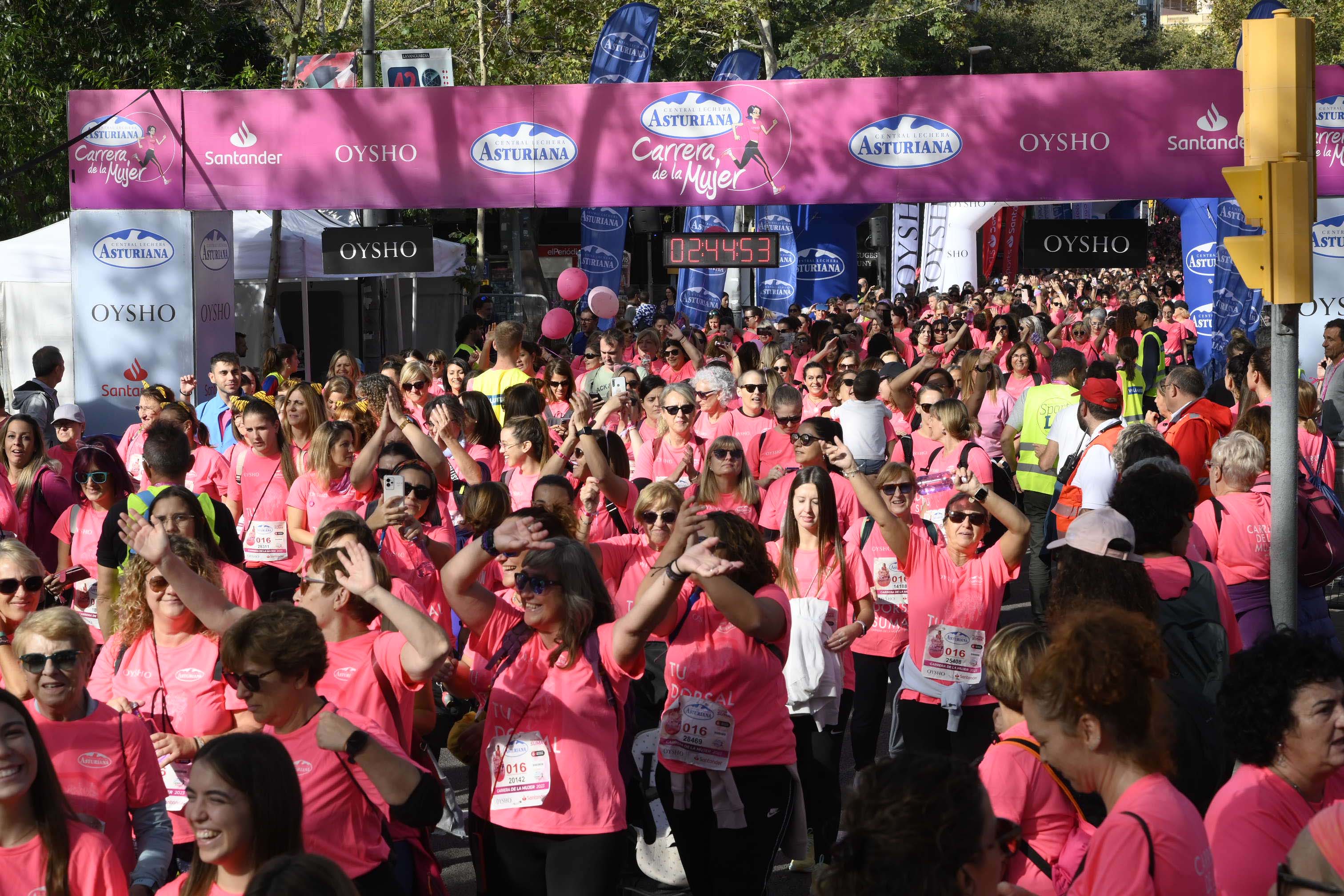 Las mejores fotos de la Carrera de la Mujer de Barcelona 2023. 7848