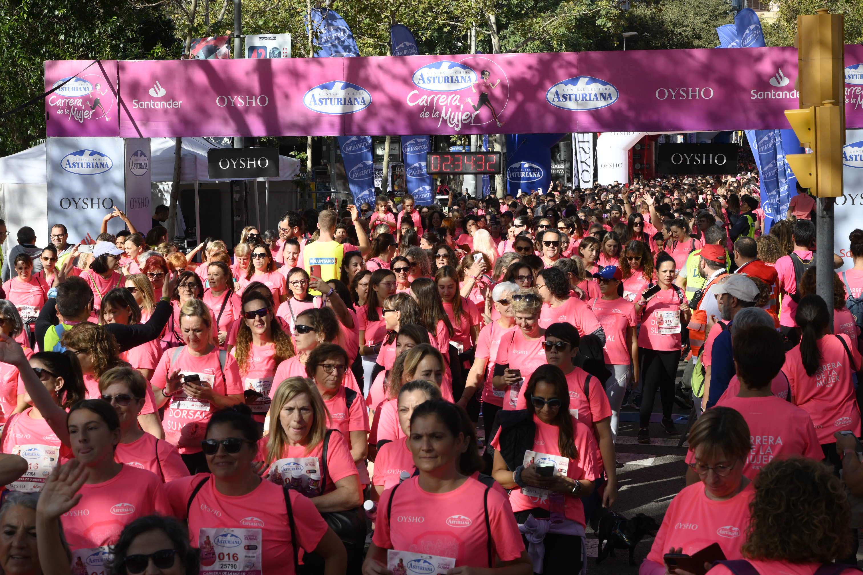 Las mejores fotos de la Carrera de la Mujer de Barcelona 2023. 7559