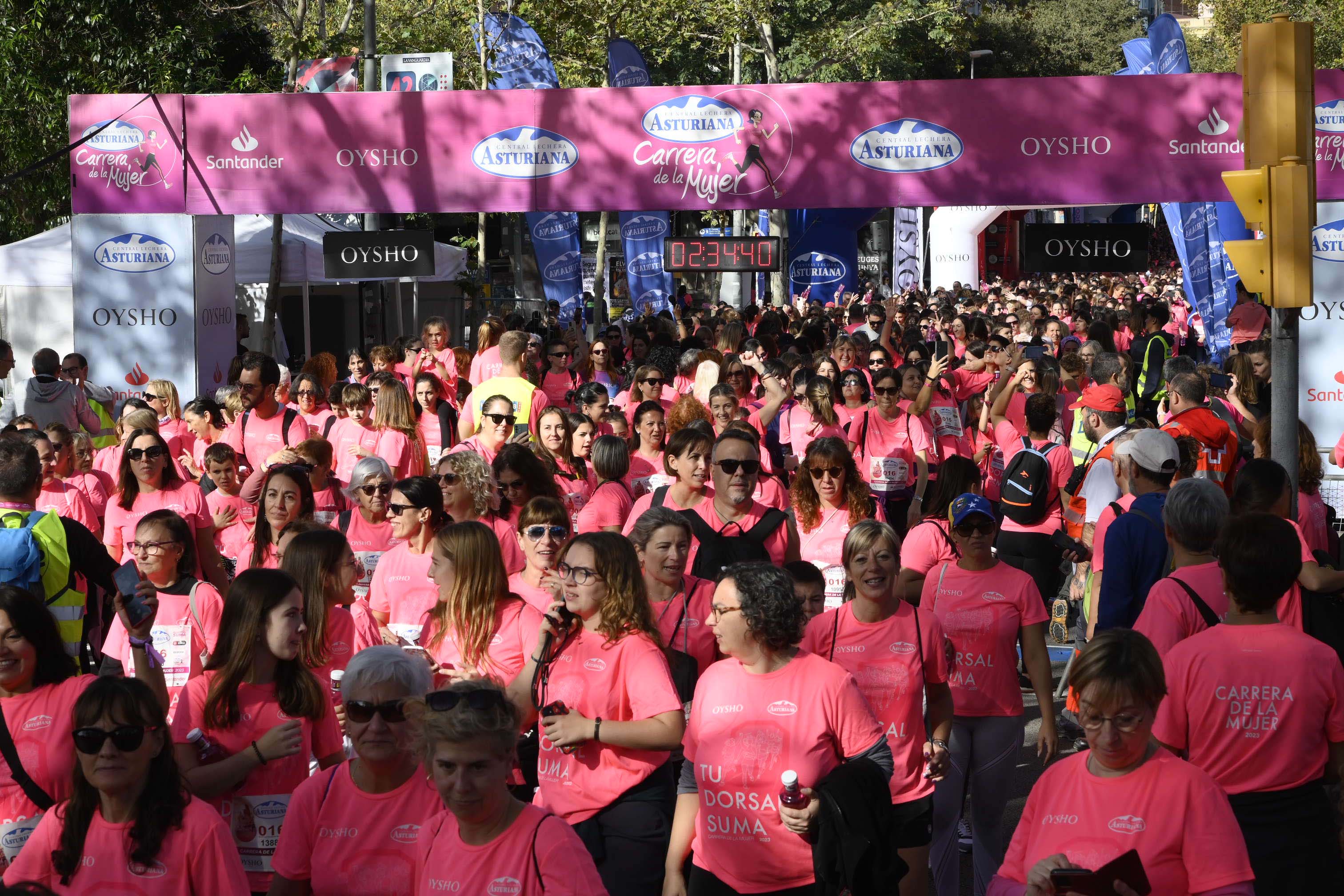 Las mejores fotos de la Carrera de la Mujer de Barcelona 2023. 7563