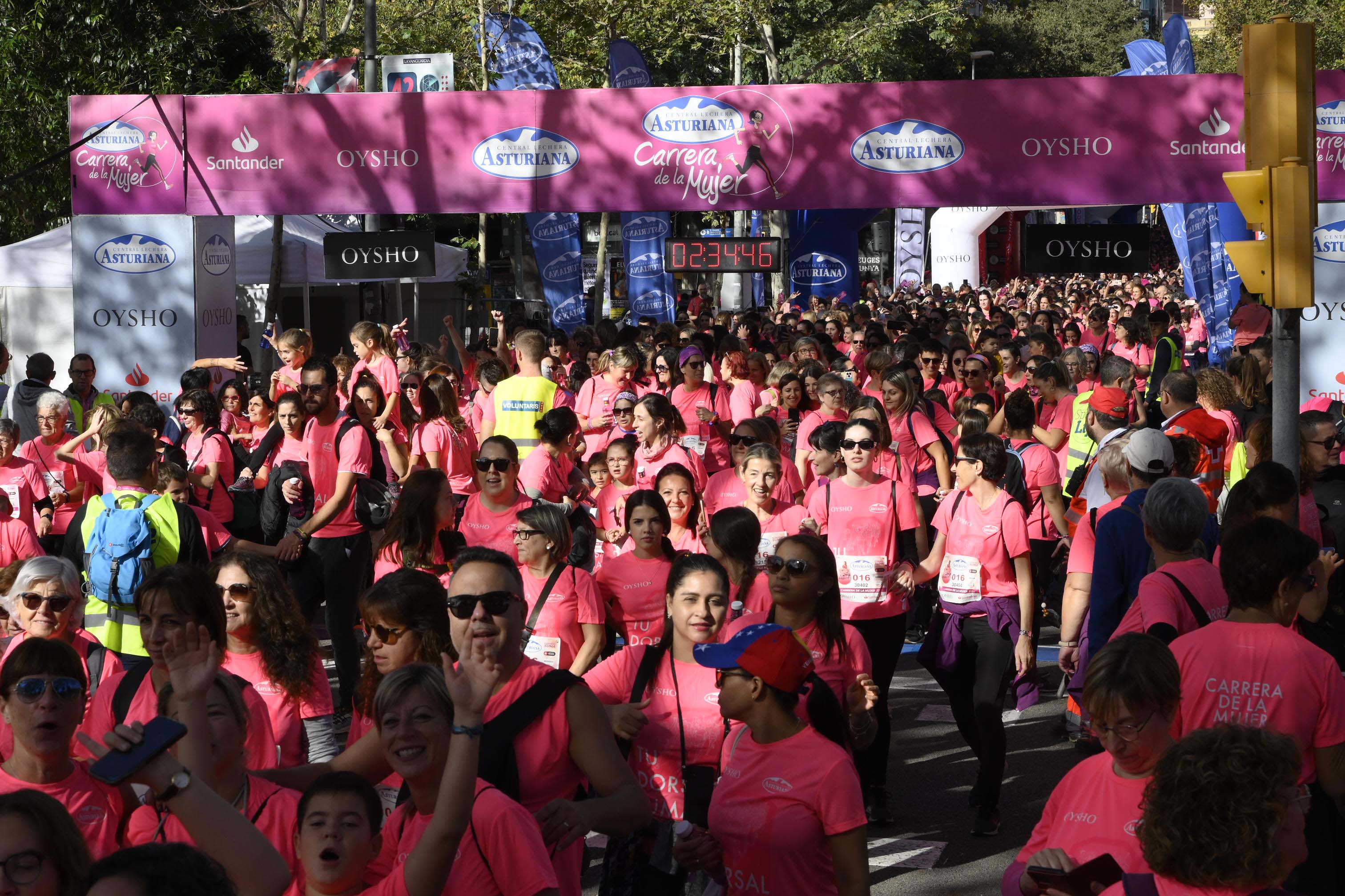 Las mejores fotos de la Carrera de la Mujer de Barcelona 2023. 7566