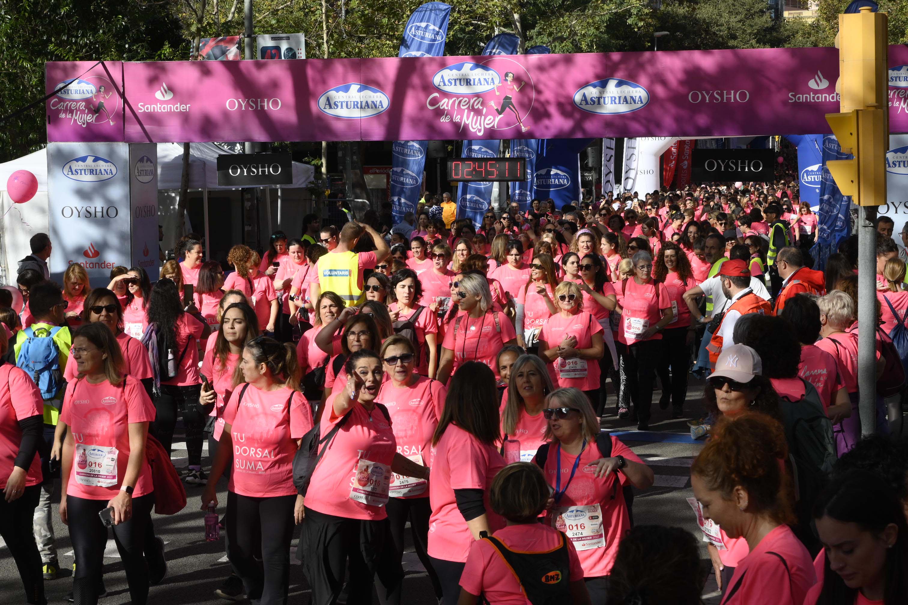 Las mejores fotos de la Carrera de la Mujer de Barcelona 2023. 7857