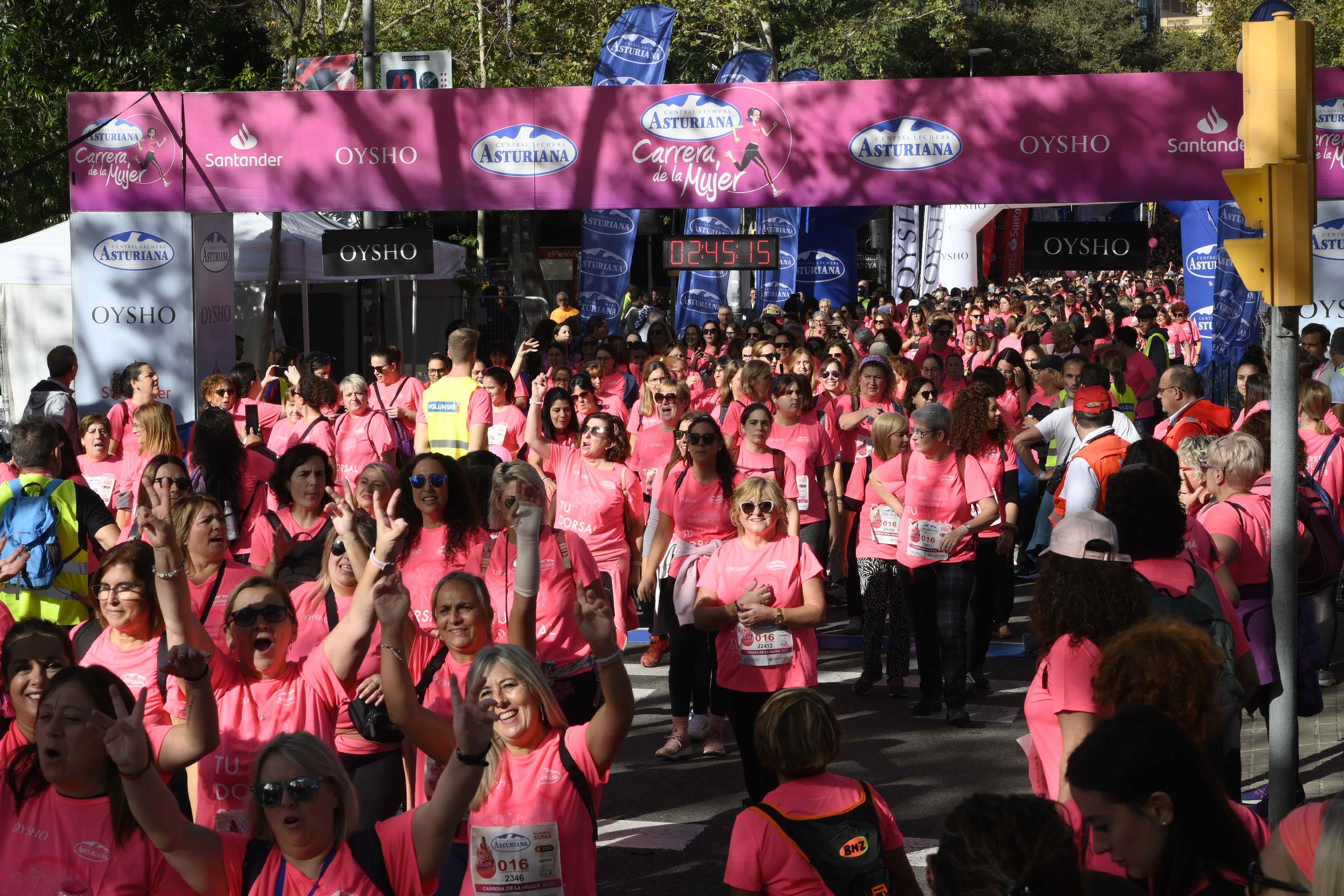Las mejores fotos de la Carrera de la Mujer de Barcelona 2023. 7859