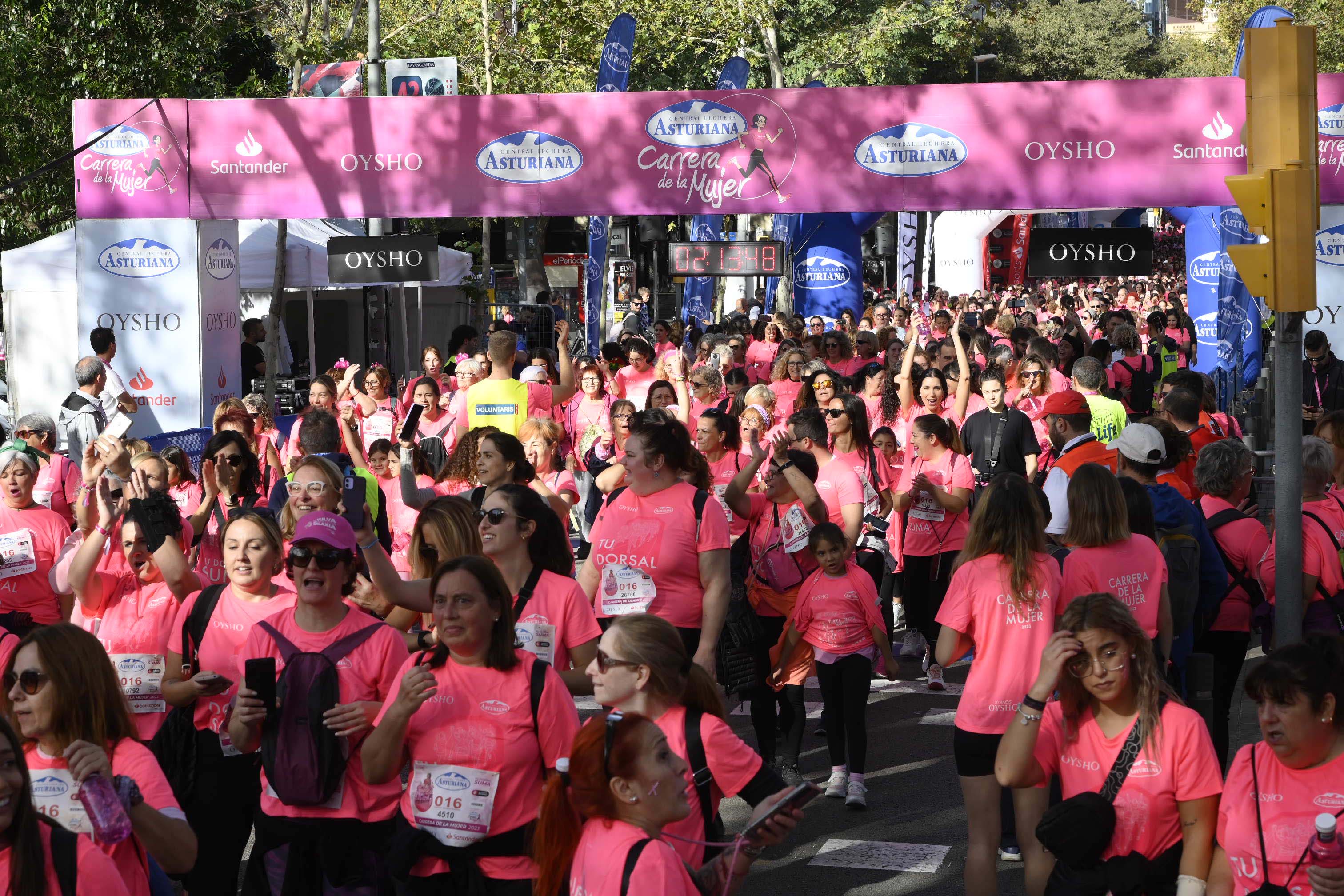 Las mejores fotos de la Carrera de la Mujer de Barcelona 2023. 6958
