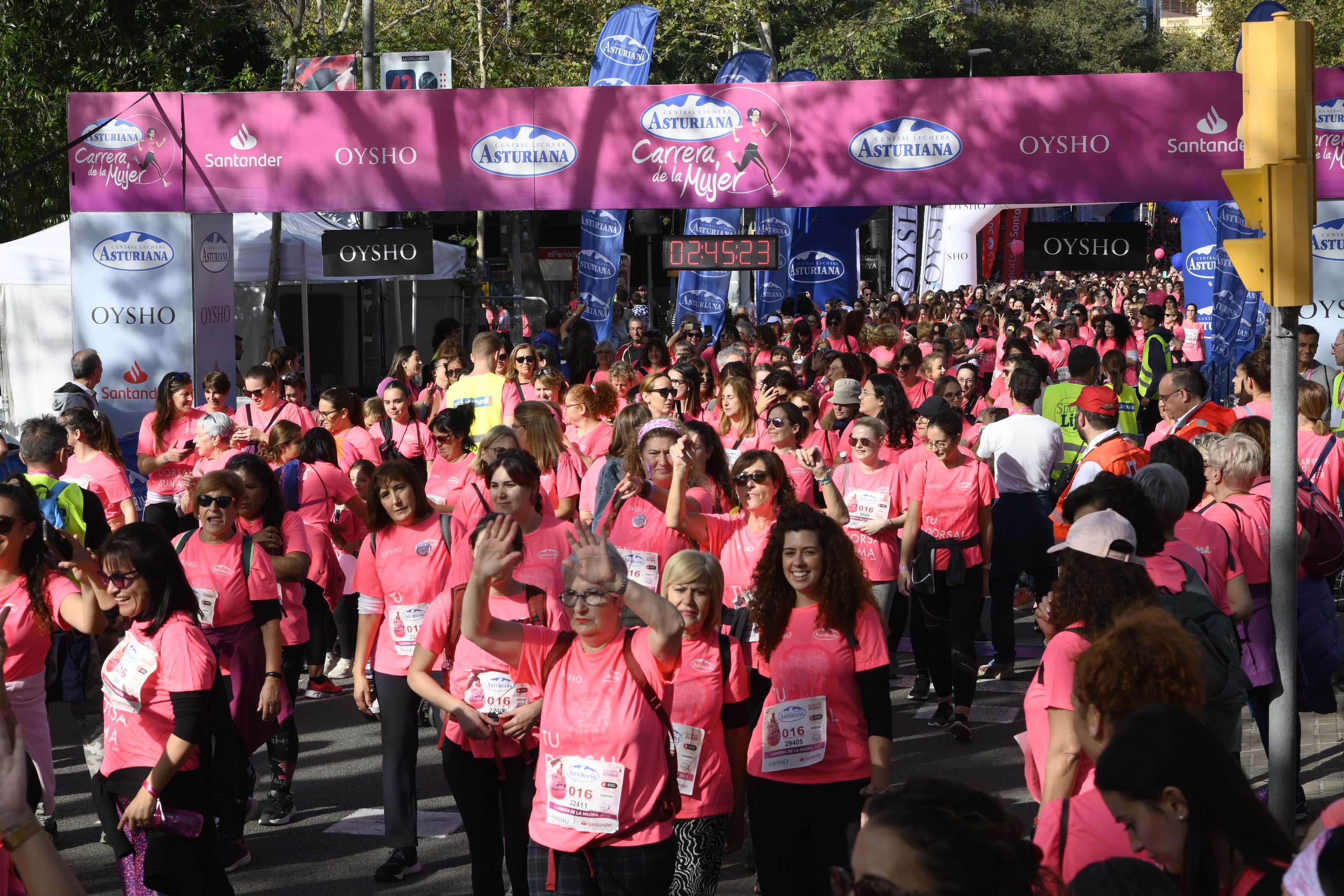 Las mejores fotos de la Carrera de la Mujer de Barcelona 2023. 7863
