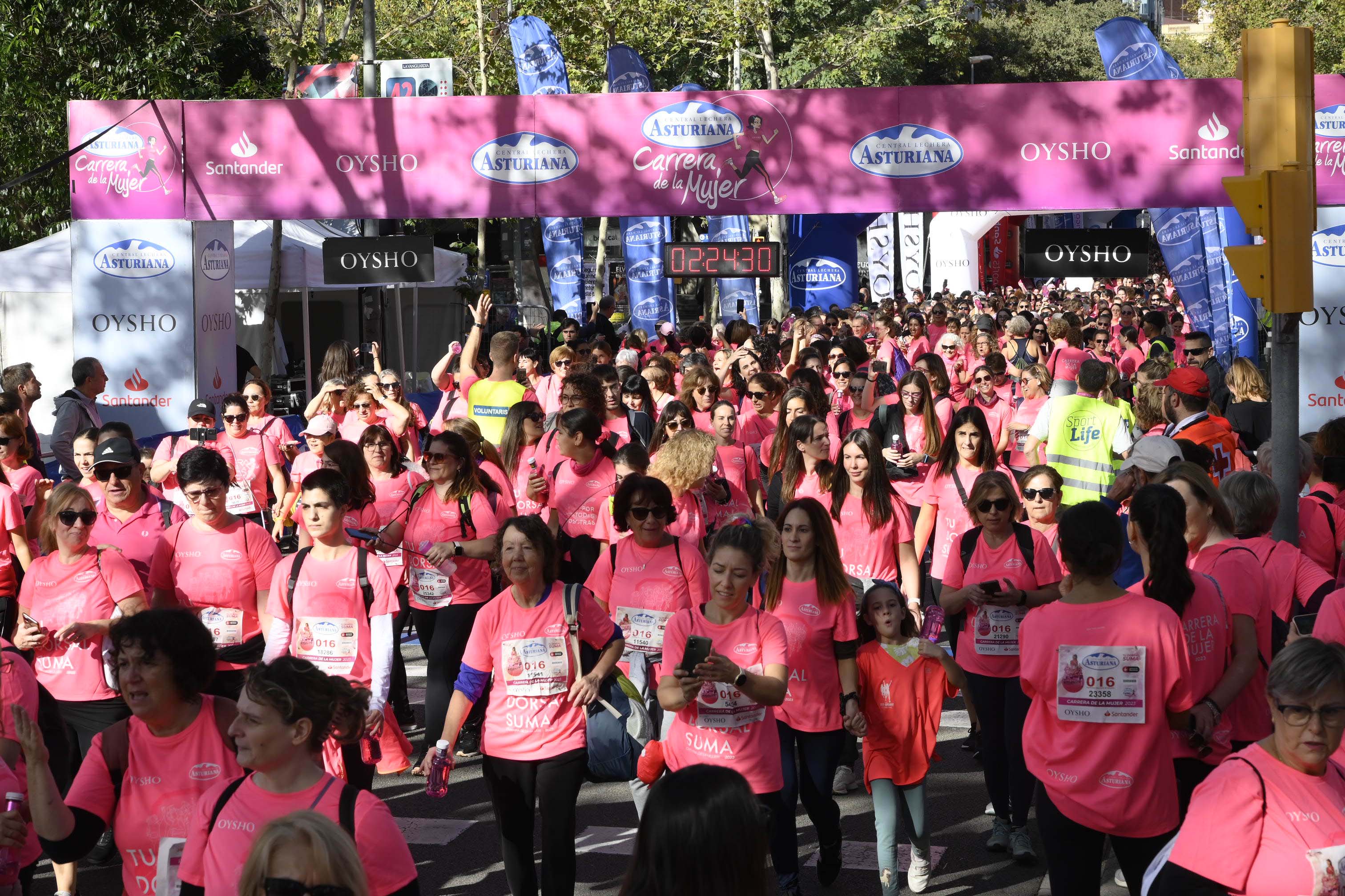 Las mejores fotos de la Carrera de la Mujer de Barcelona 2023. 7265