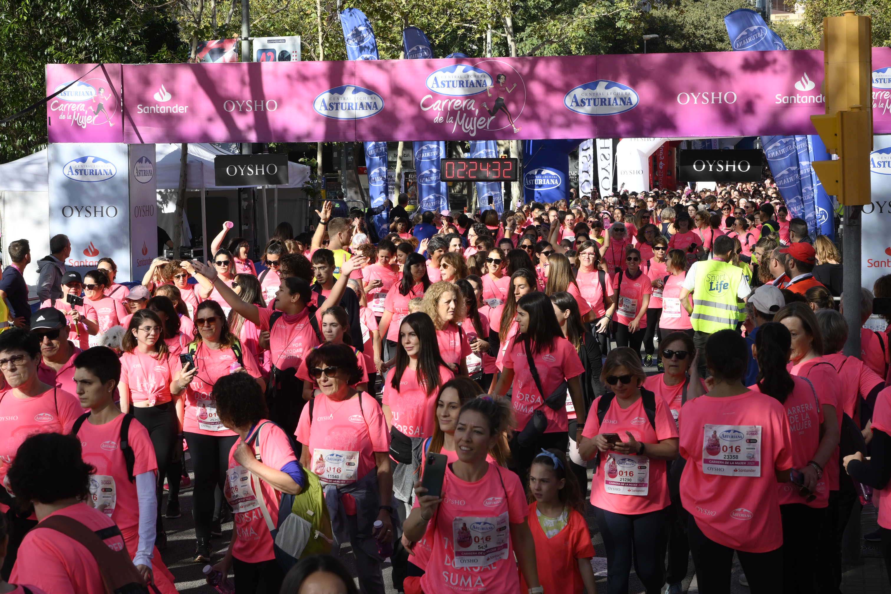 Las mejores fotos de la Carrera de la Mujer de Barcelona 2023. 7266