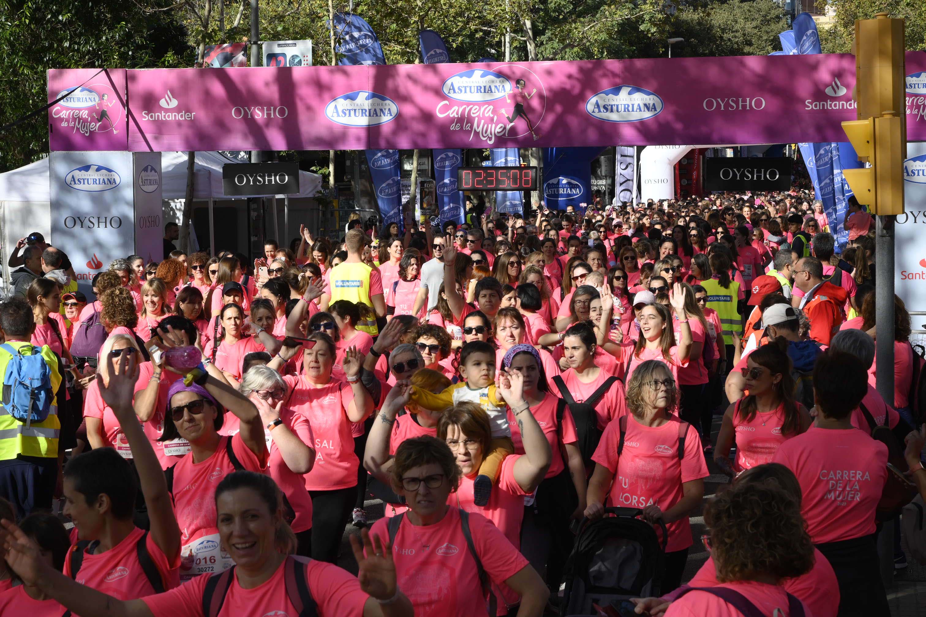 Las mejores fotos de la Carrera de la Mujer de Barcelona 2023. 7577
