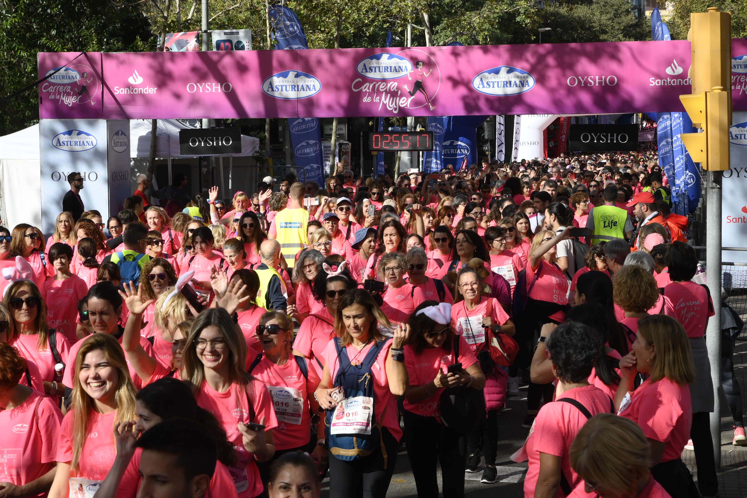 Las mejores fotos de la Carrera de la Mujer de Barcelona 2023. 8160
