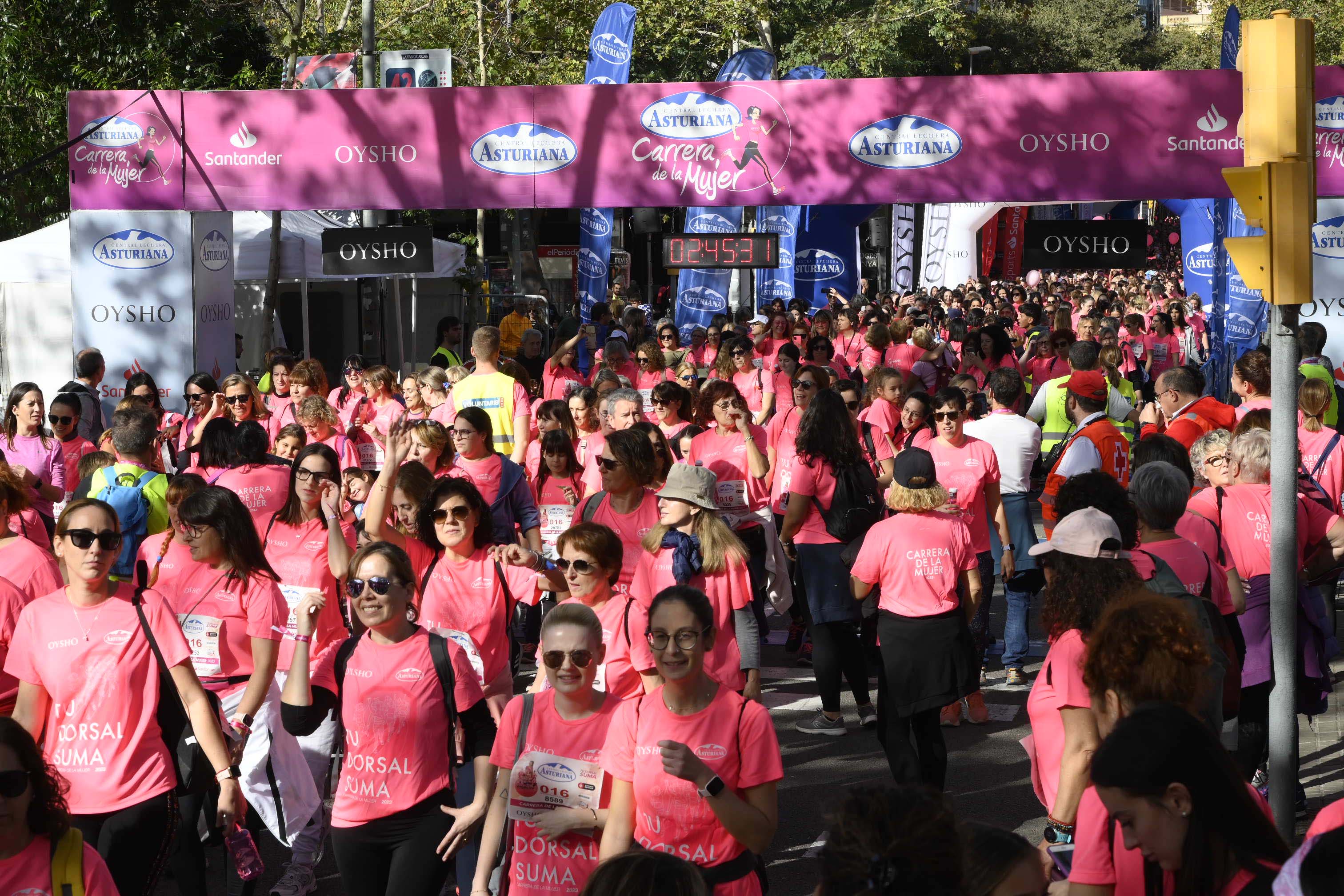 Las mejores fotos de la Carrera de la Mujer de Barcelona 2023. 7867