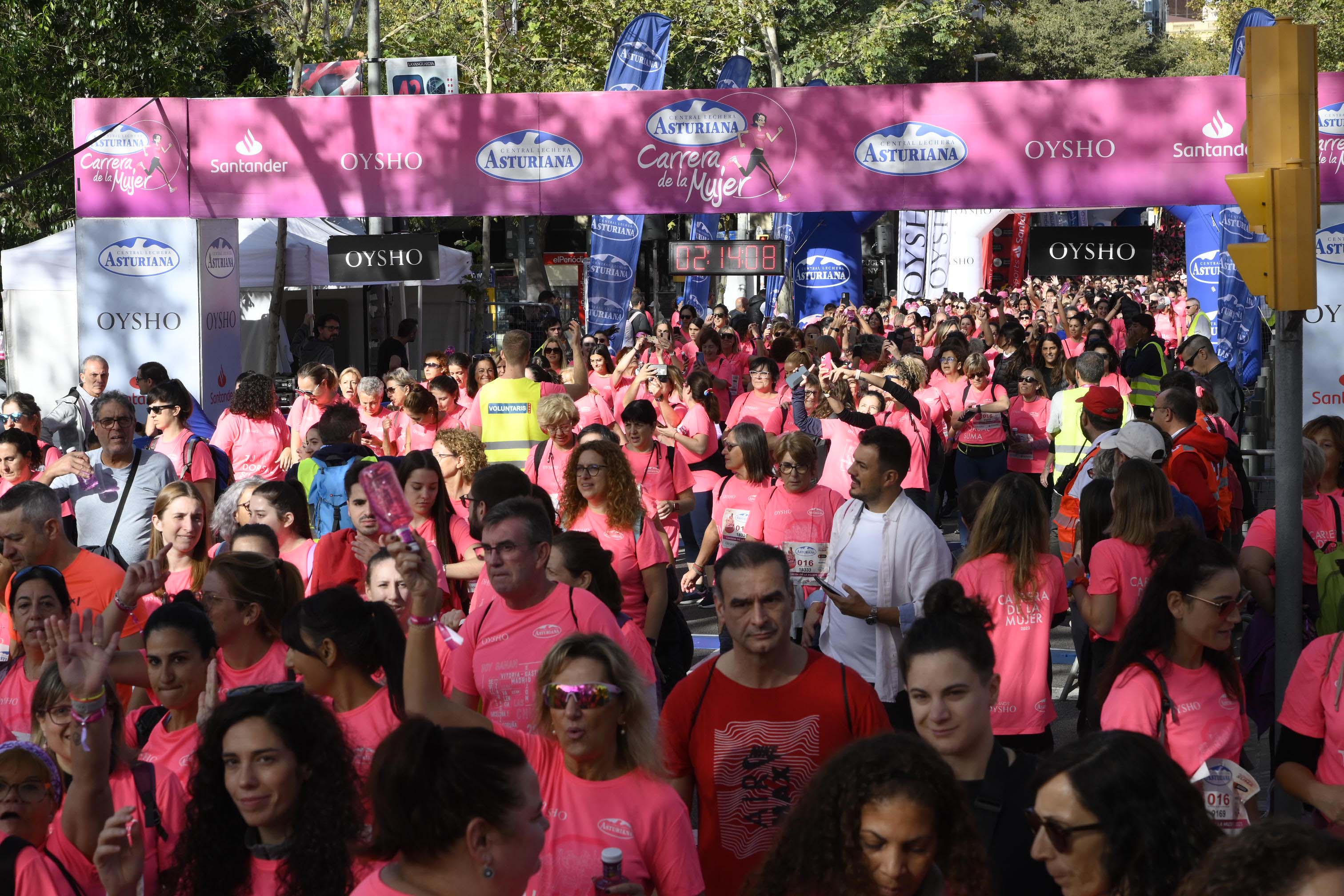Las mejores fotos de la Carrera de la Mujer de Barcelona 2023. 6968