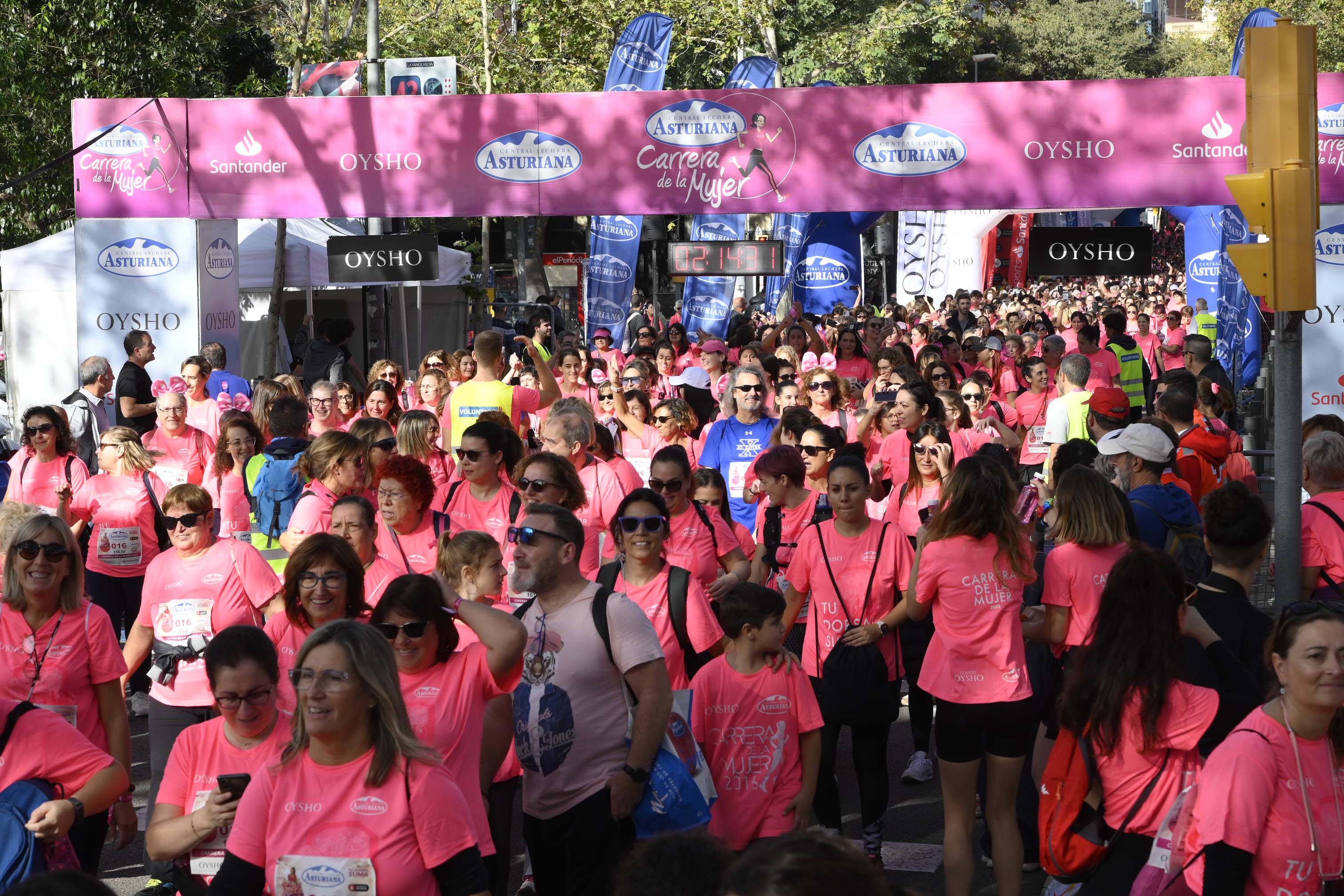 Las mejores fotos de la Carrera de la Mujer de Barcelona 2023. 6975