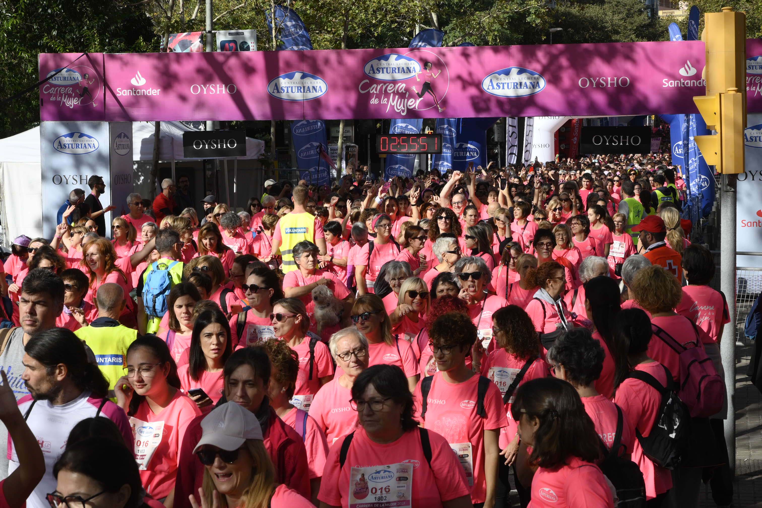 Las mejores fotos de la Carrera de la Mujer de Barcelona 2023. 8177