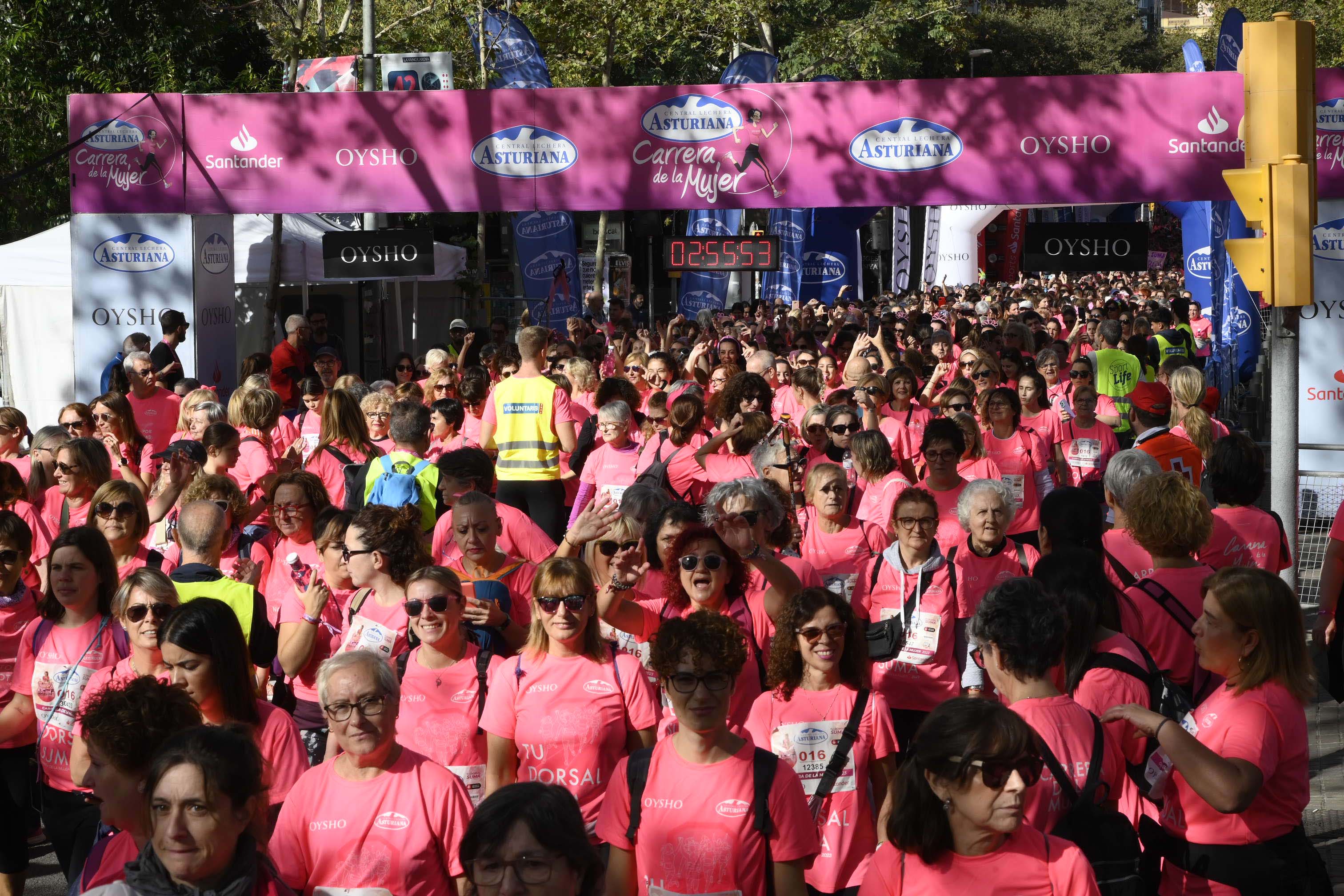 Las mejores fotos de la Carrera de la Mujer de Barcelona 2023. 8178