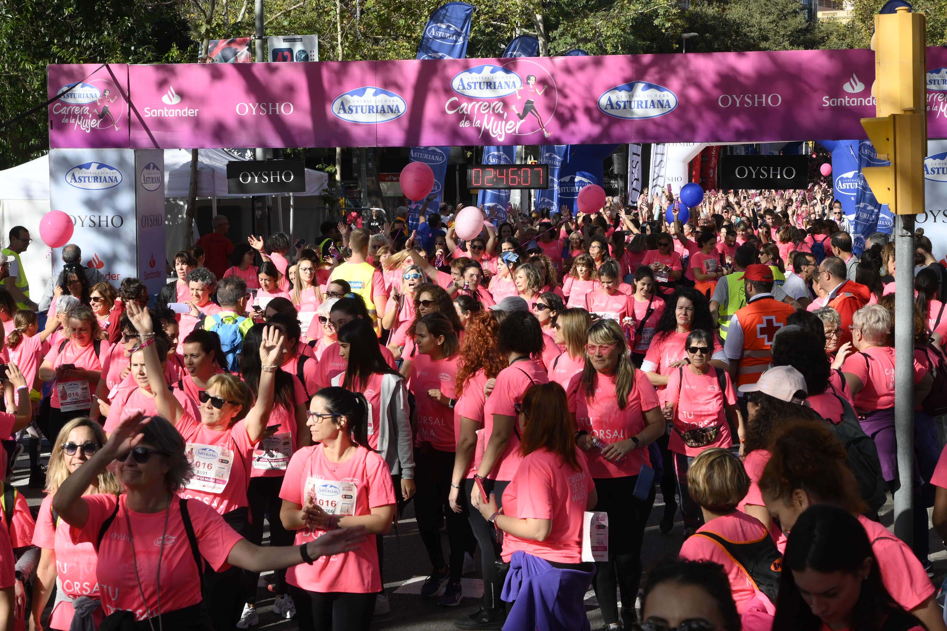 Las mejores fotos de la Carrera de la Mujer de Barcelona 2023. 7885