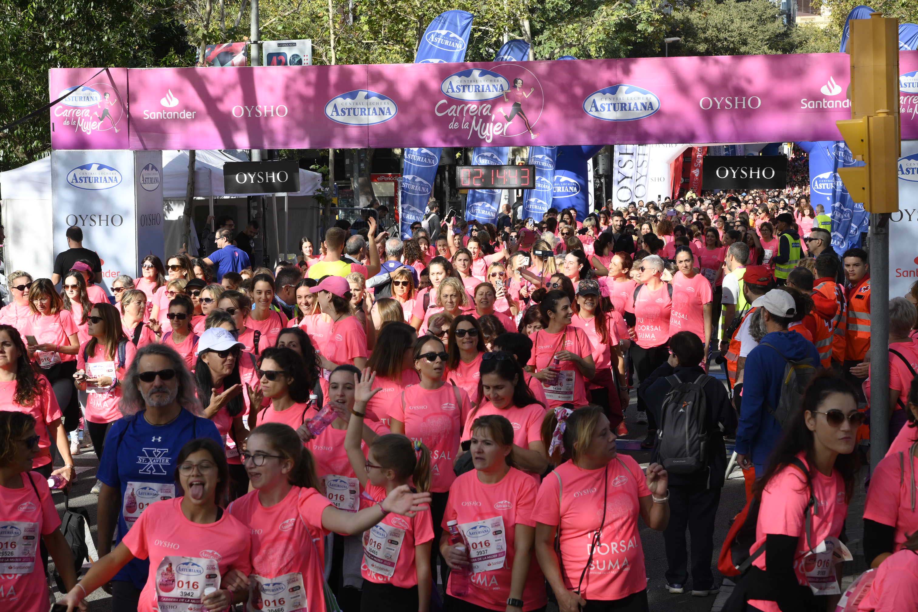 Las mejores fotos de la Carrera de la Mujer de Barcelona 2023. 6981