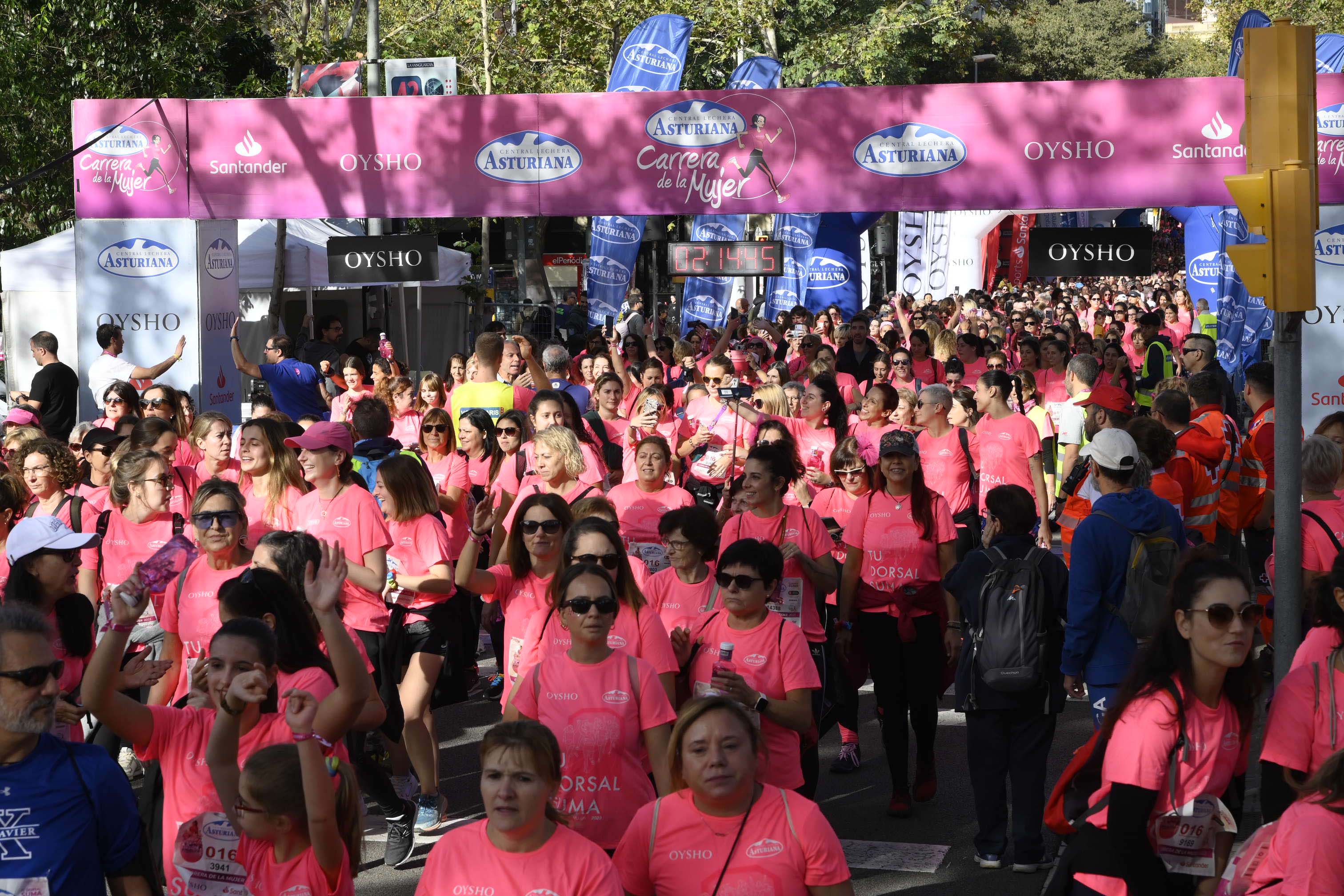 Las mejores fotos de la Carrera de la Mujer de Barcelona 2023. 6982
