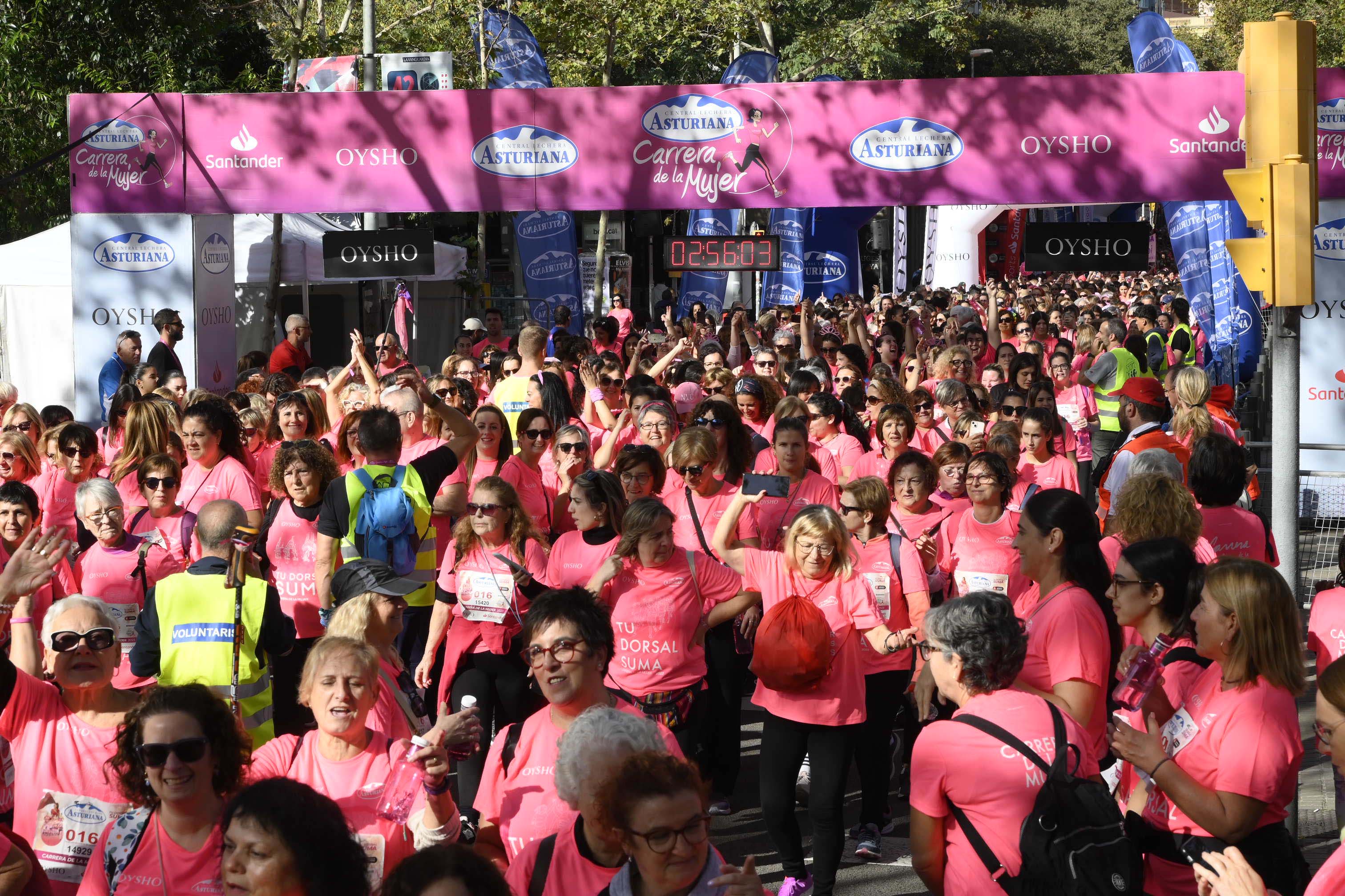 Las mejores fotos de la Carrera de la Mujer de Barcelona 2023. 8183