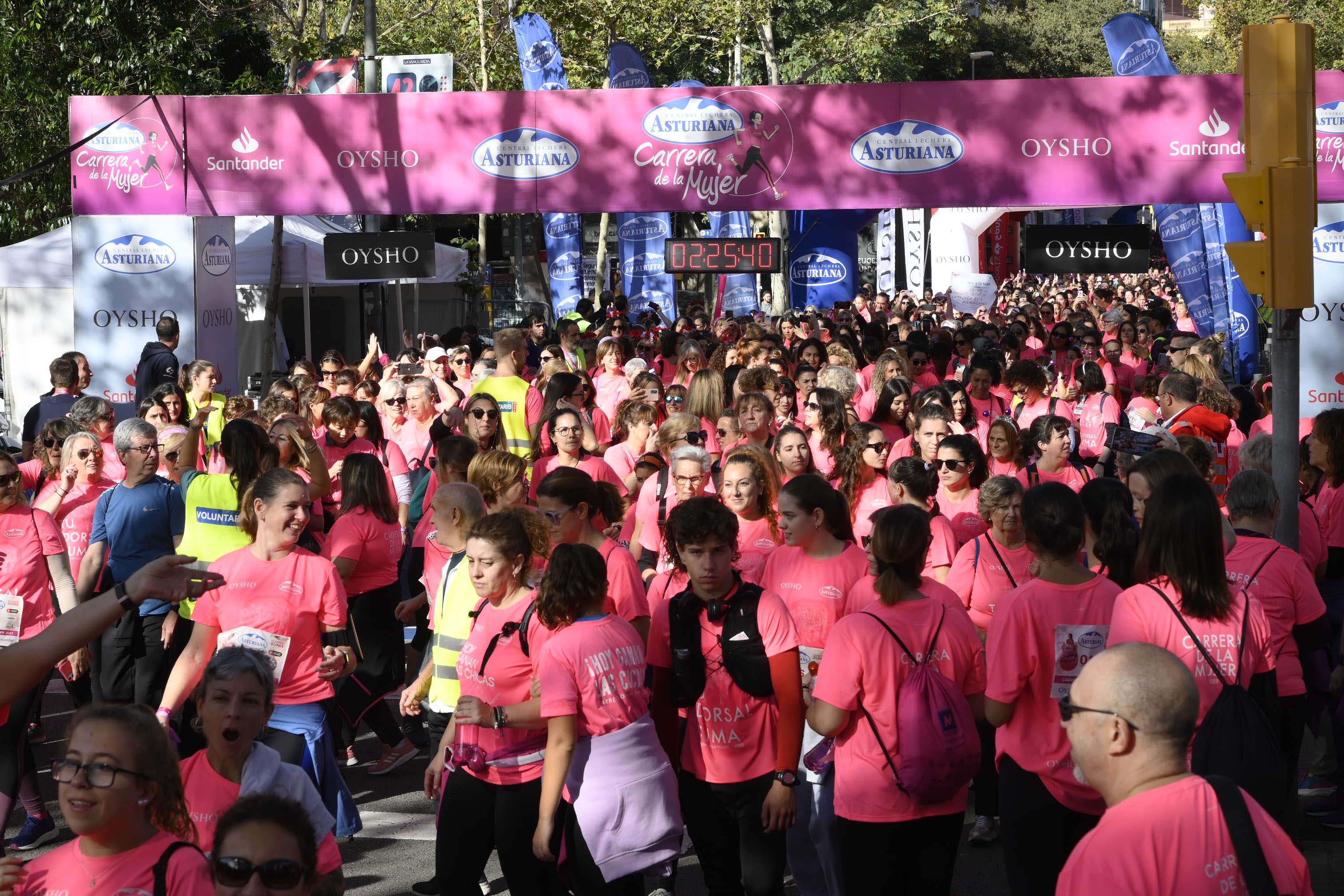 Las mejores fotos de la Carrera de la Mujer de Barcelona 2023. 7293