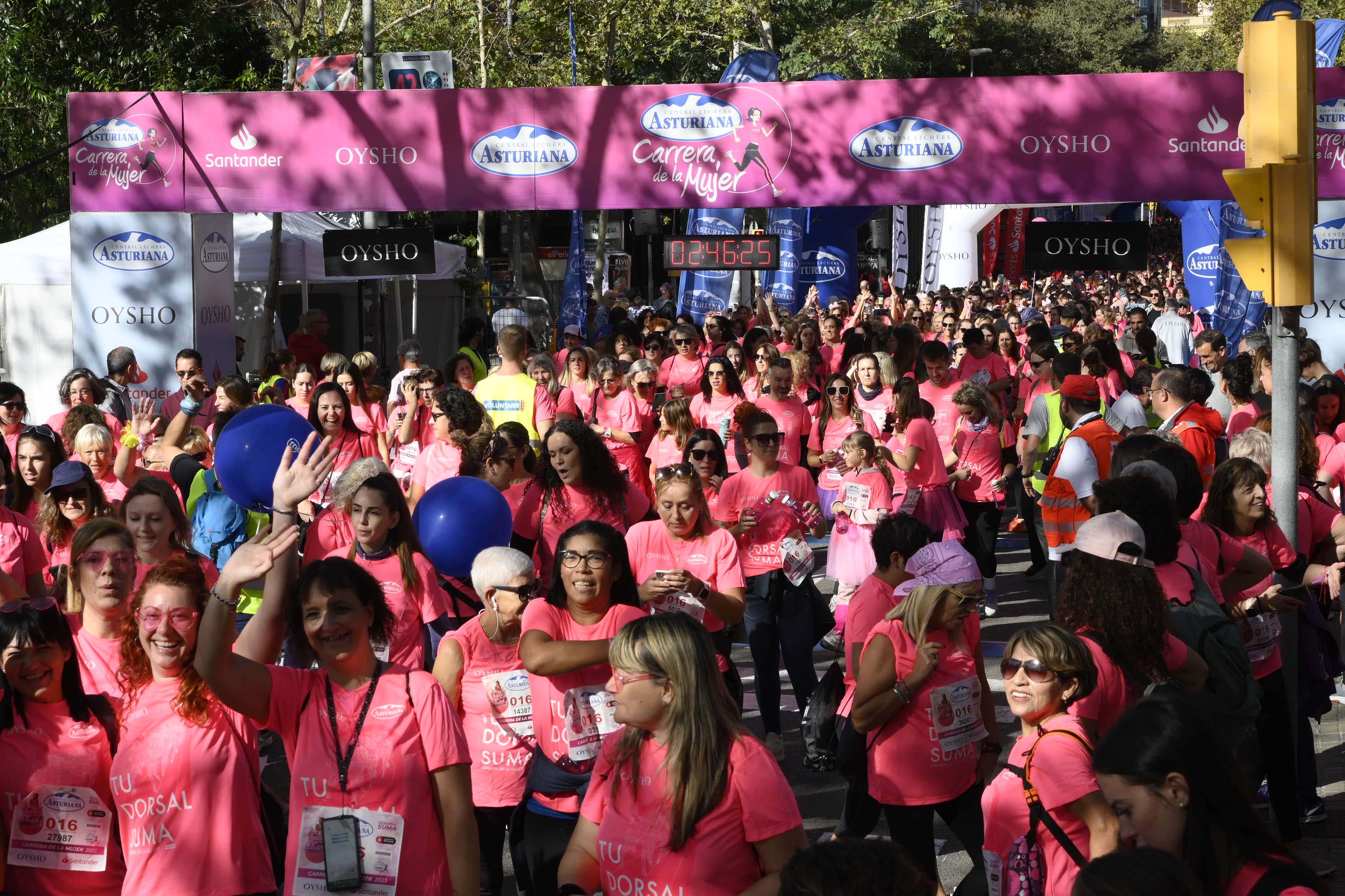 Las mejores fotos de la Carrera de la Mujer de Barcelona 2023. 7894