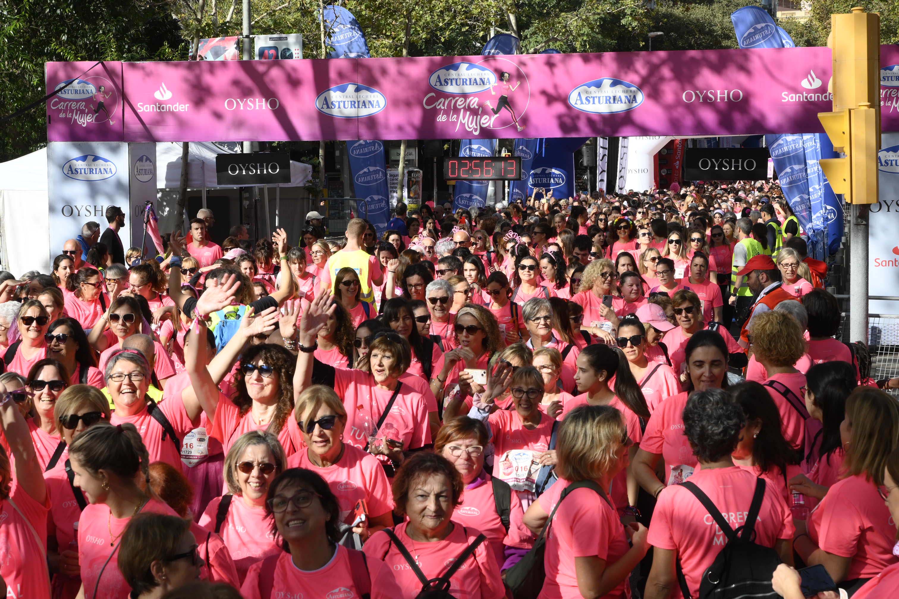 Las mejores fotos de la Carrera de la Mujer de Barcelona 2023. 8188