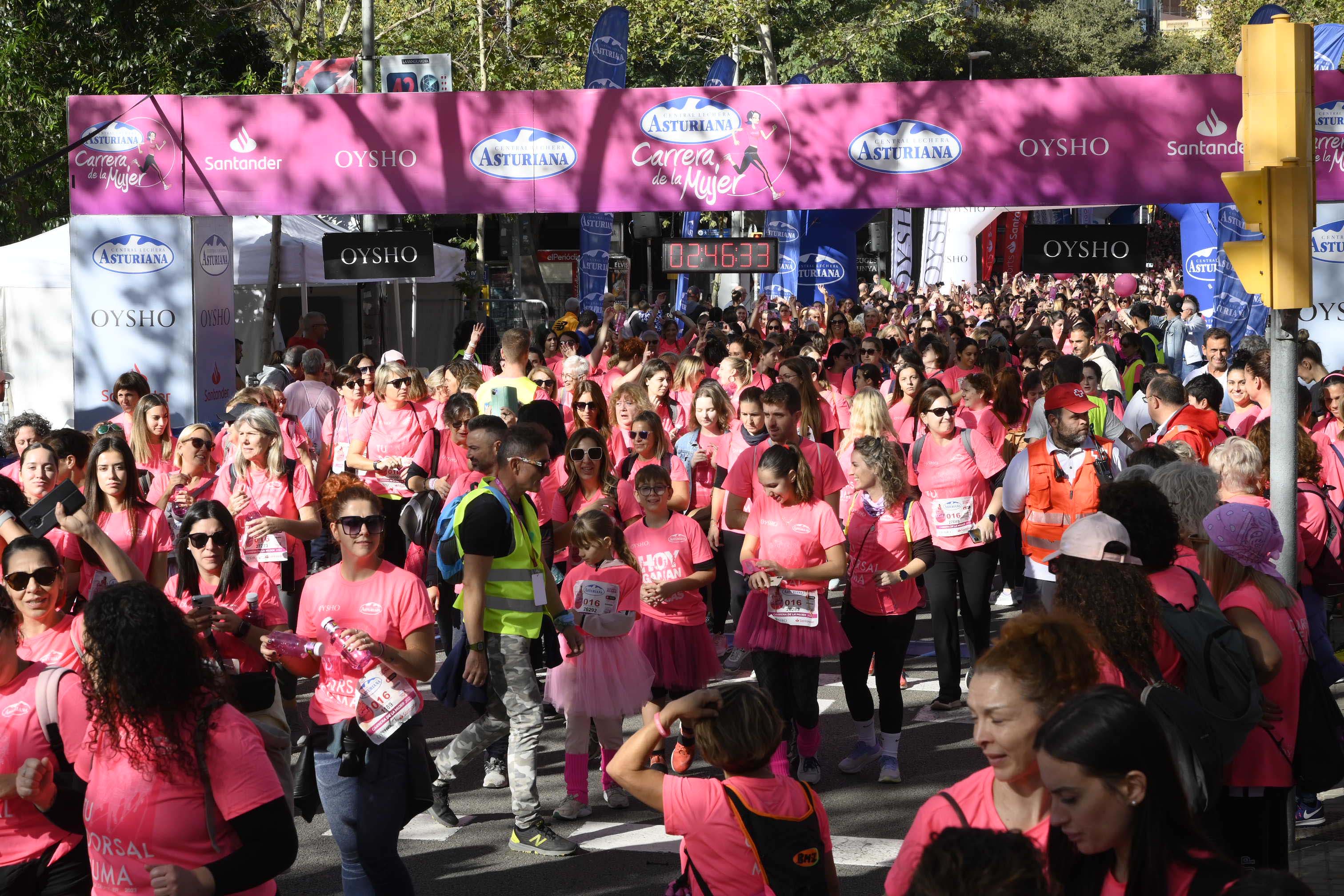 Las mejores fotos de la Carrera de la Mujer de Barcelona 2023. 7898