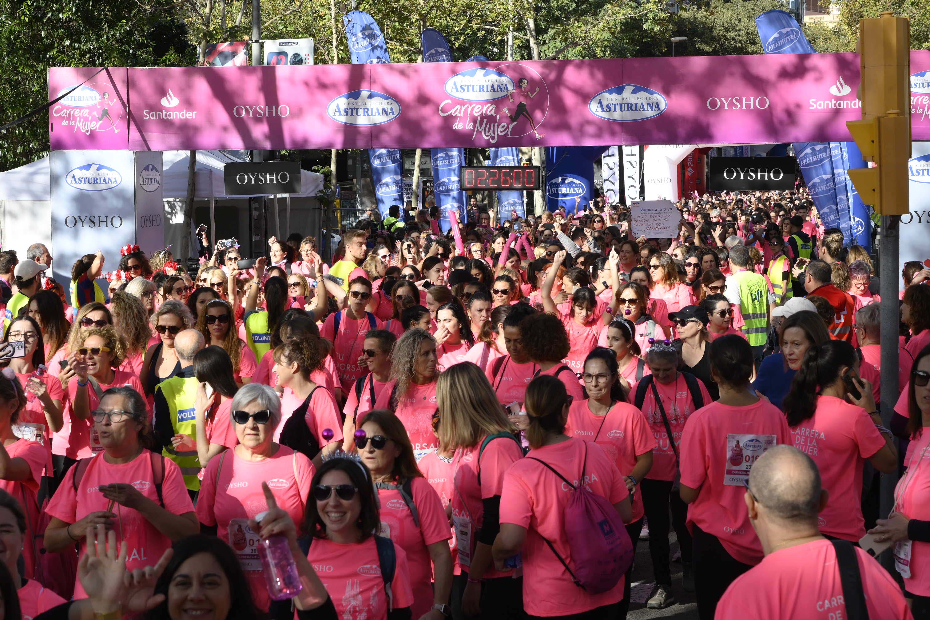 Las mejores fotos de la Carrera de la Mujer de Barcelona 2023. 7303