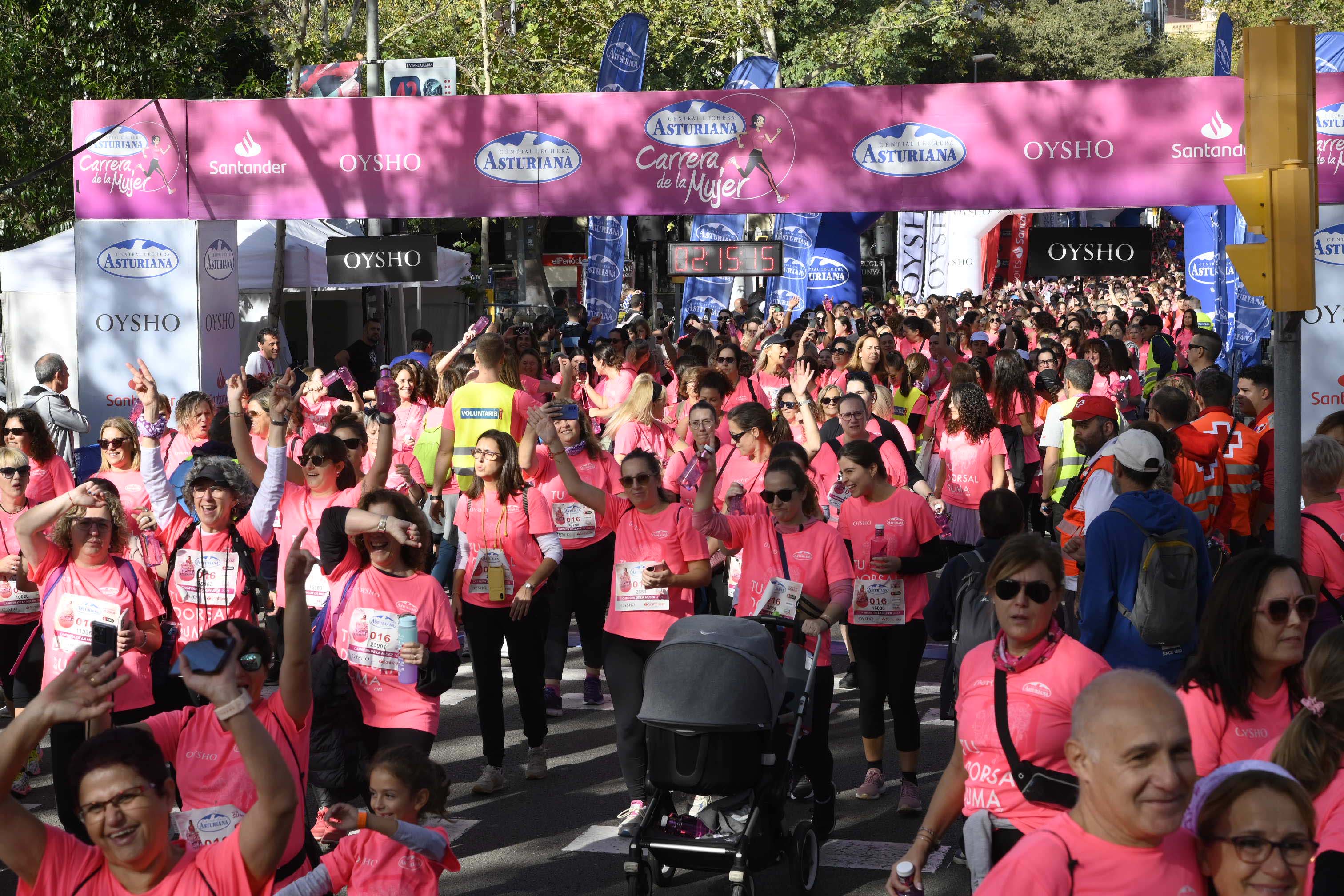 Las mejores fotos de la Carrera de la Mujer de Barcelona 2023. 6997