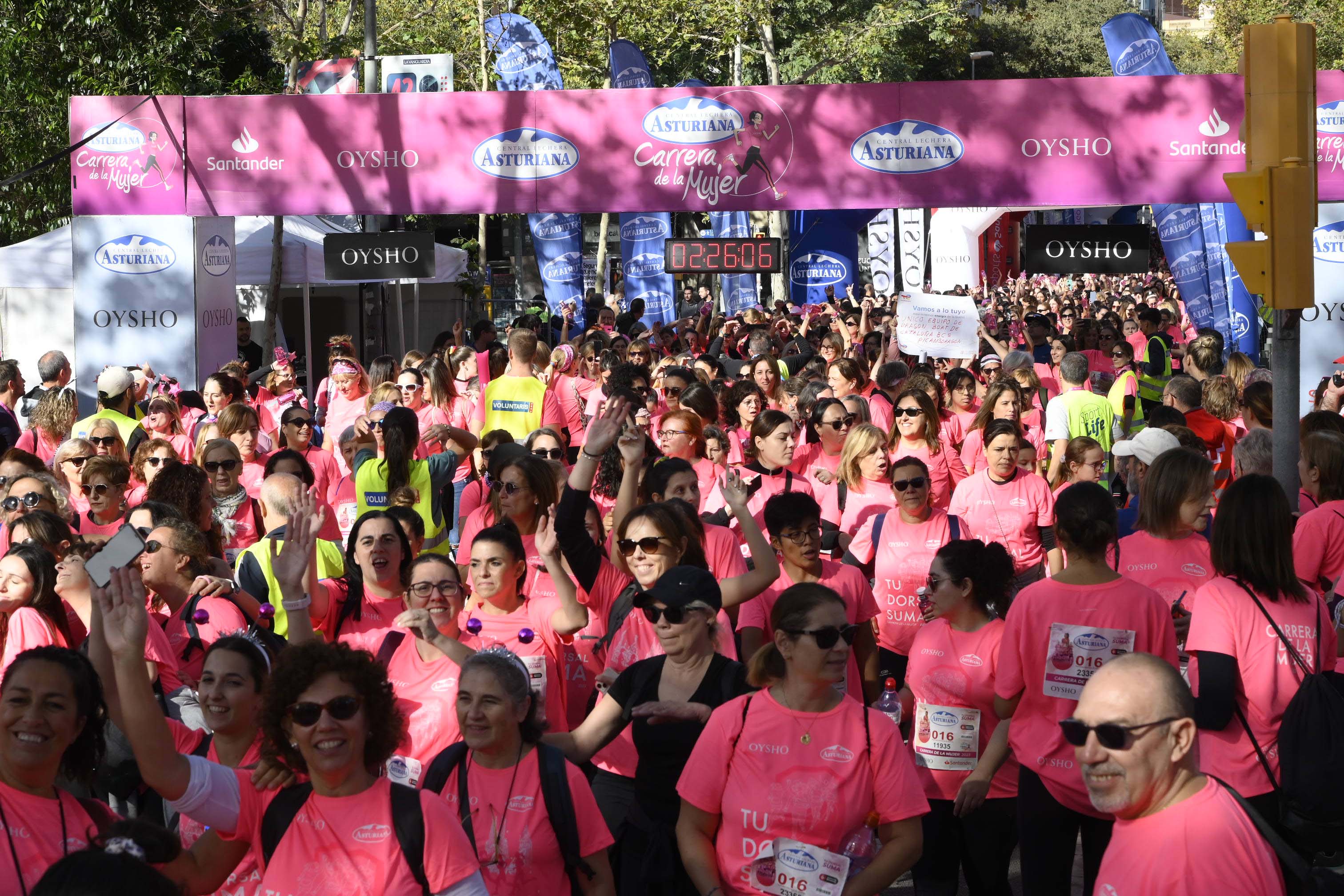 Las mejores fotos de la Carrera de la Mujer de Barcelona 2023. 7306