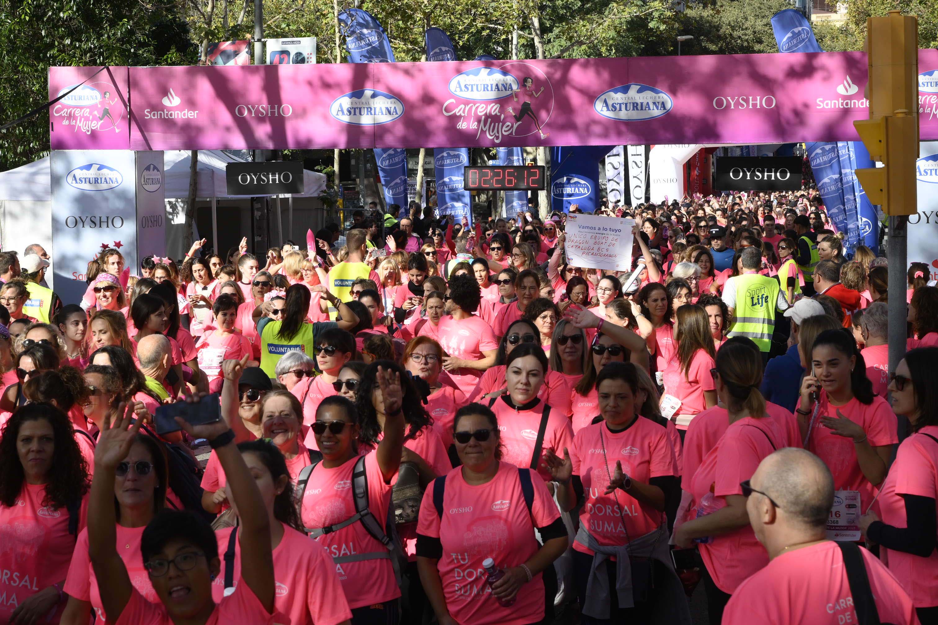 Las mejores fotos de la Carrera de la Mujer de Barcelona 2023. 7309