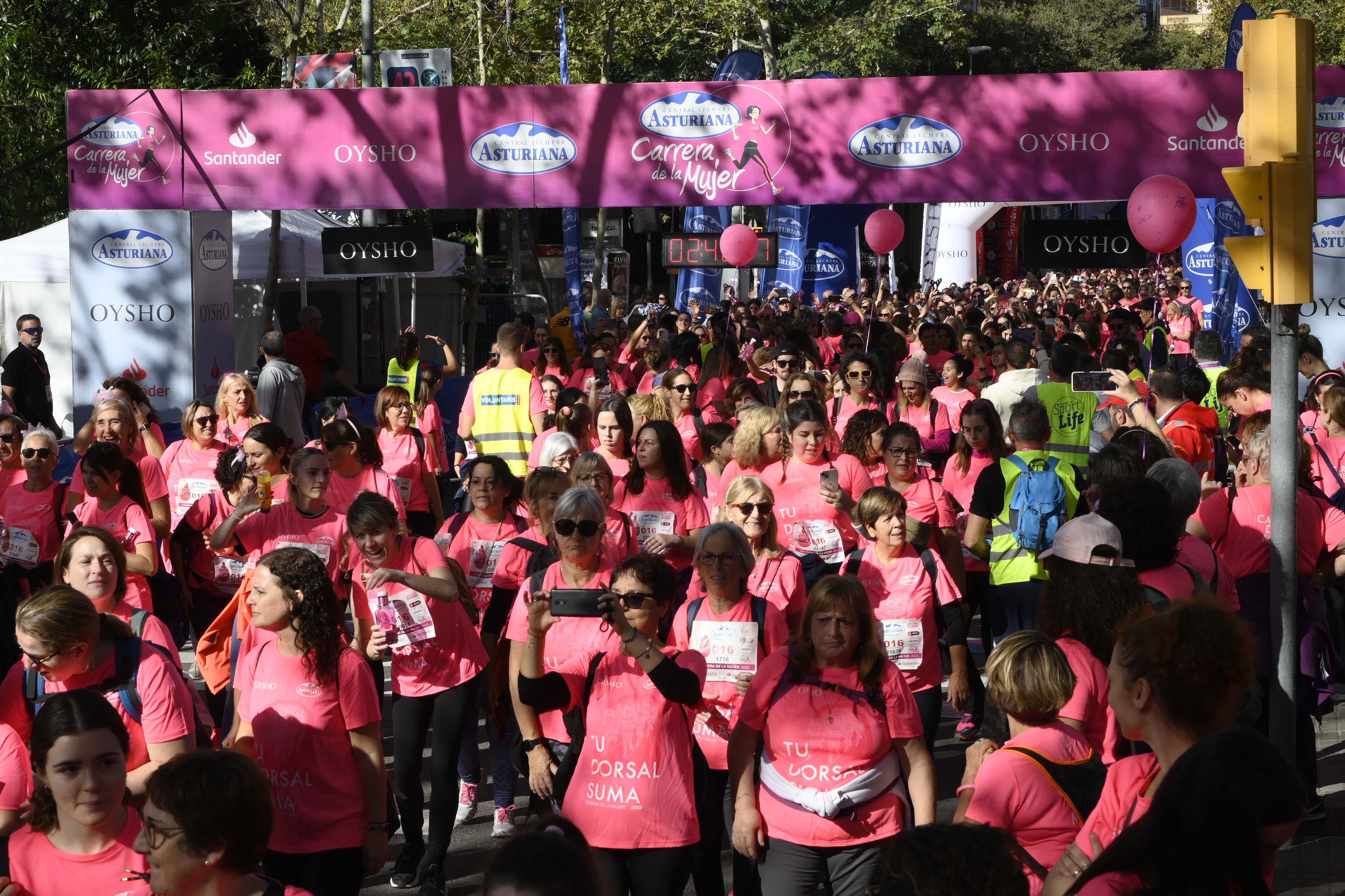 Las mejores fotos de la Carrera de la Mujer de Barcelona 2023. 7910