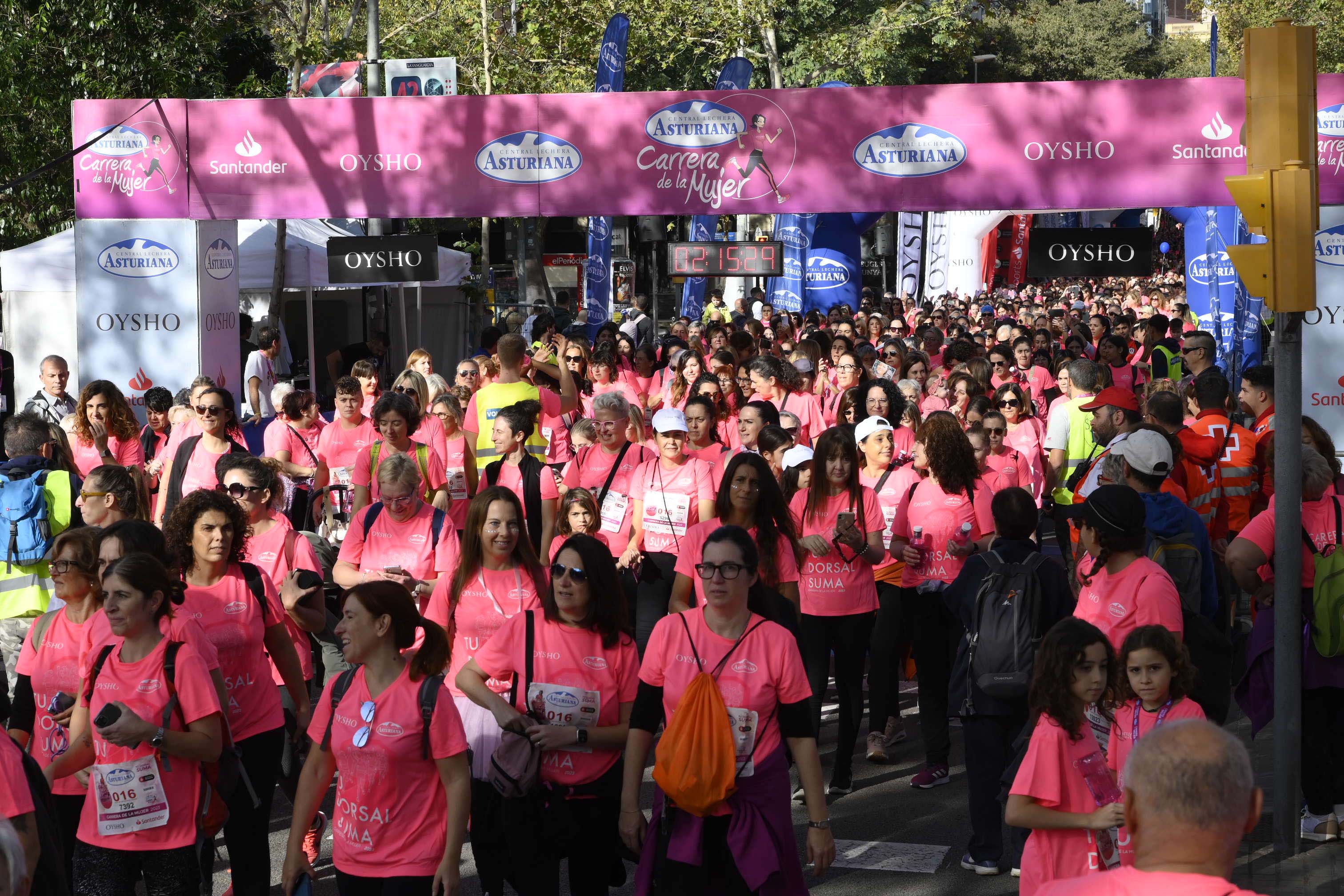 Las mejores fotos de la Carrera de la Mujer de Barcelona 2023. 7004