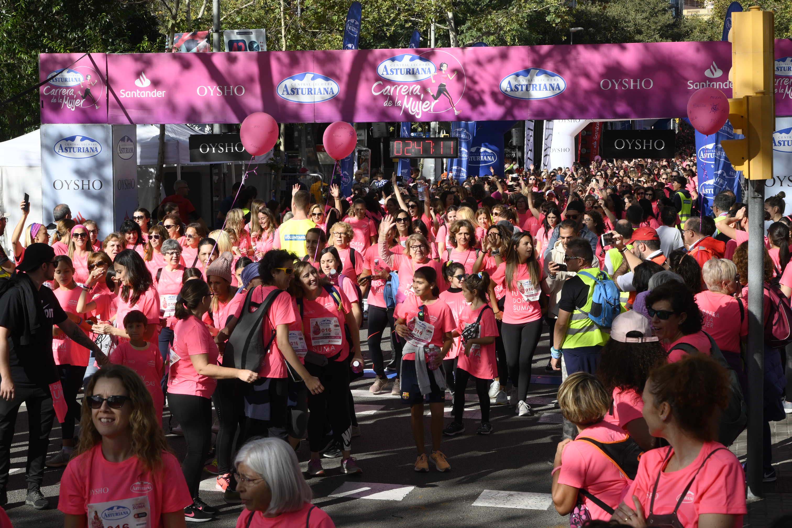 Las mejores fotos de la Carrera de la Mujer de Barcelona 2023. 7917