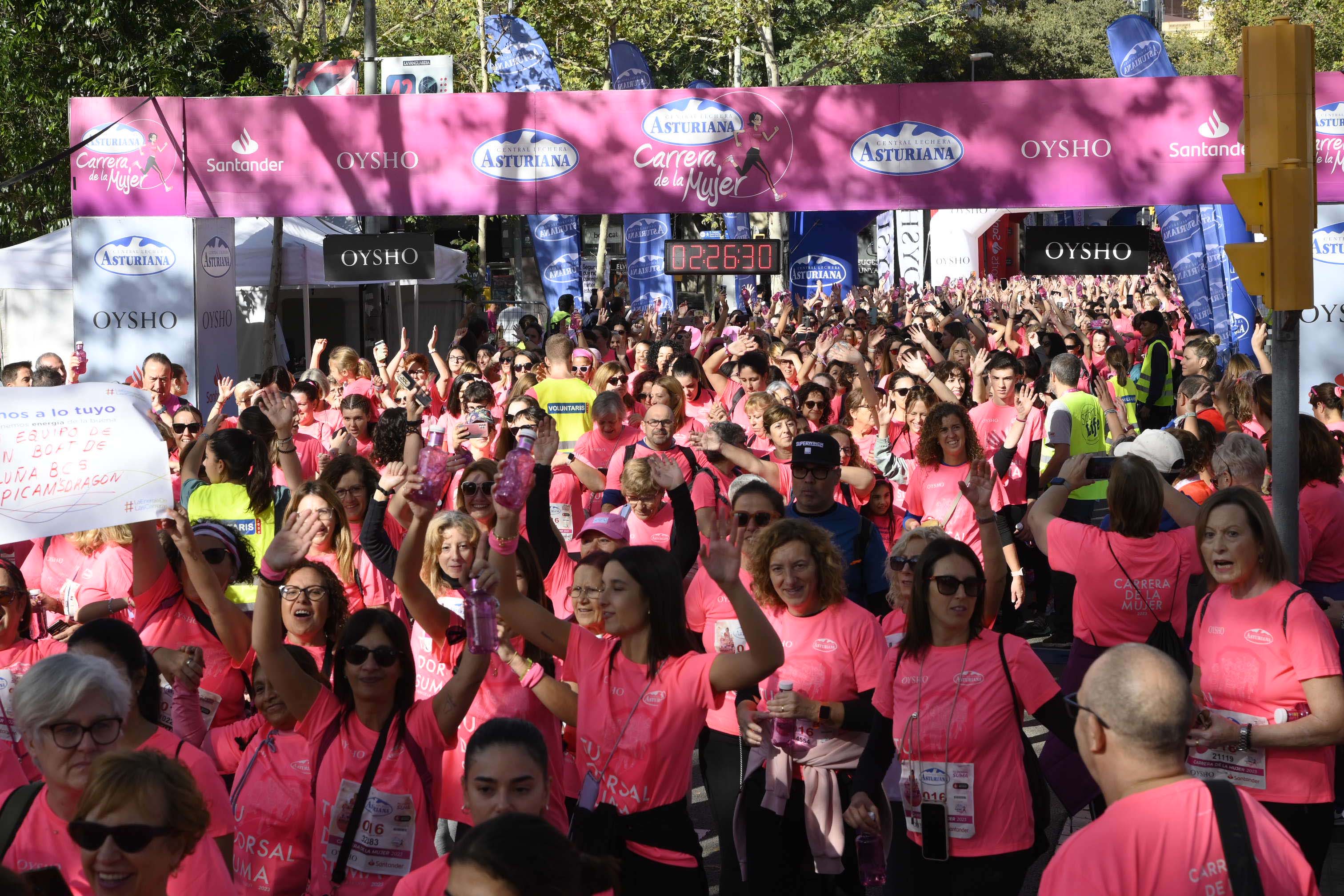 Las mejores fotos de la Carrera de la Mujer de Barcelona 2023. 7318