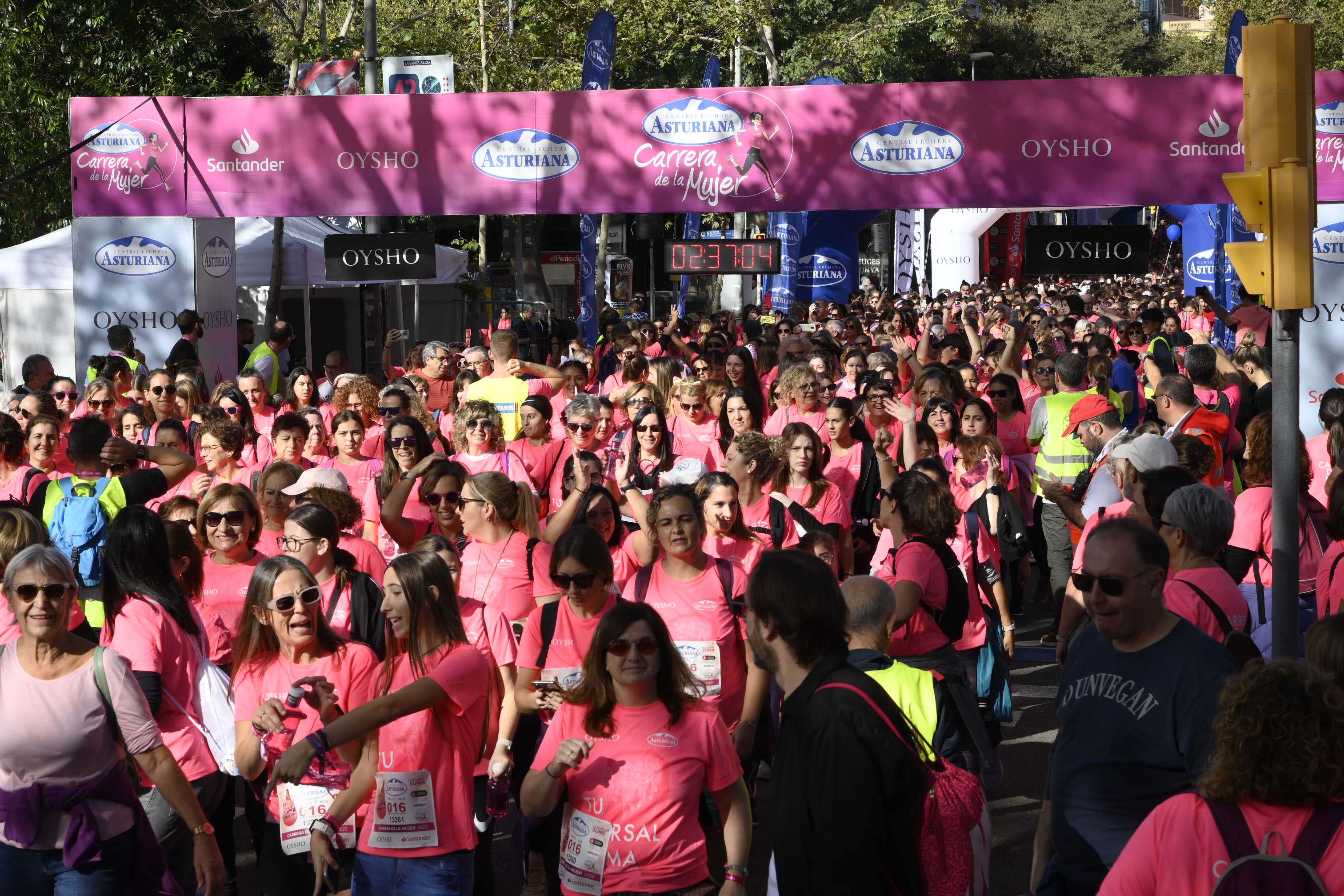 Las mejores fotos de la Carrera de la Mujer de Barcelona 2023. 7631