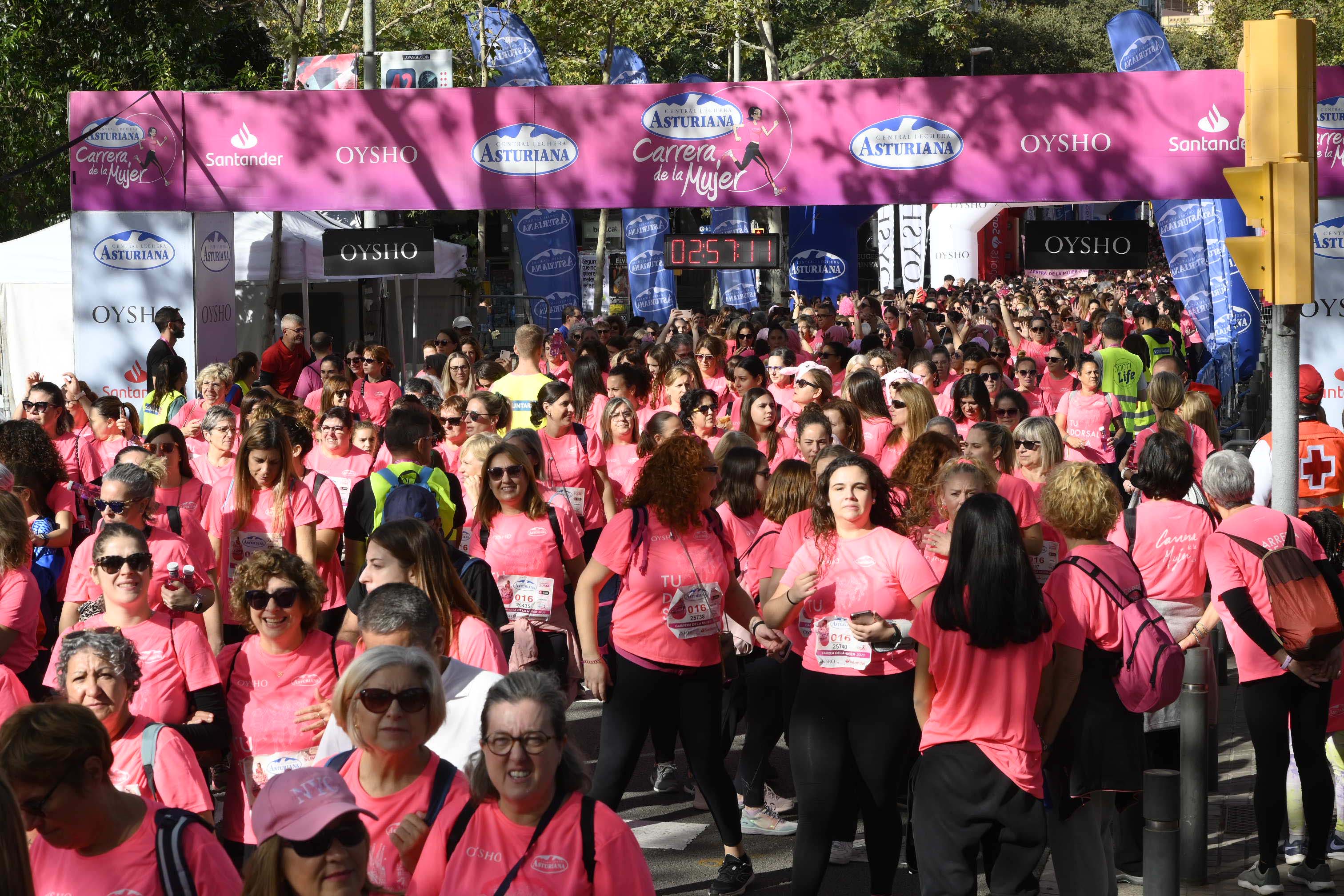 Las mejores fotos de la Carrera de la Mujer de Barcelona 2023. 8217