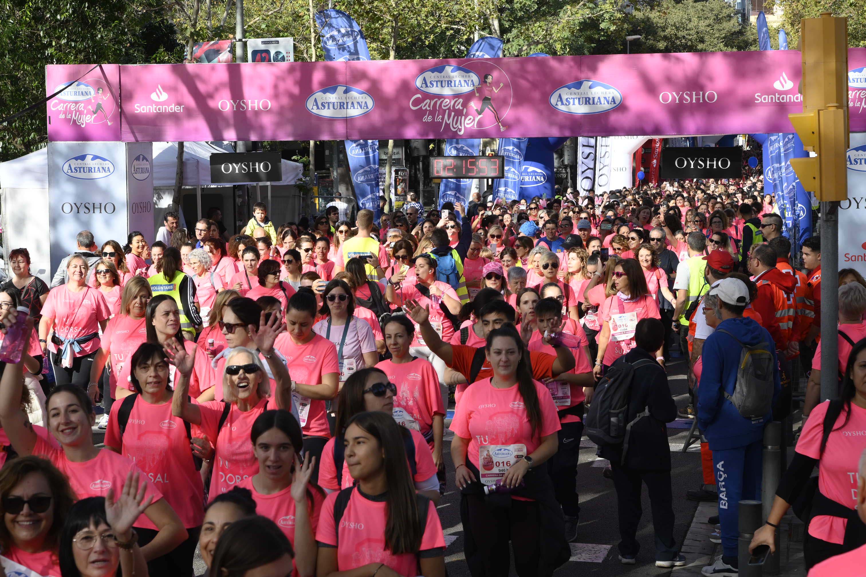 Las mejores fotos de la Carrera de la Mujer de Barcelona 2023. 7016