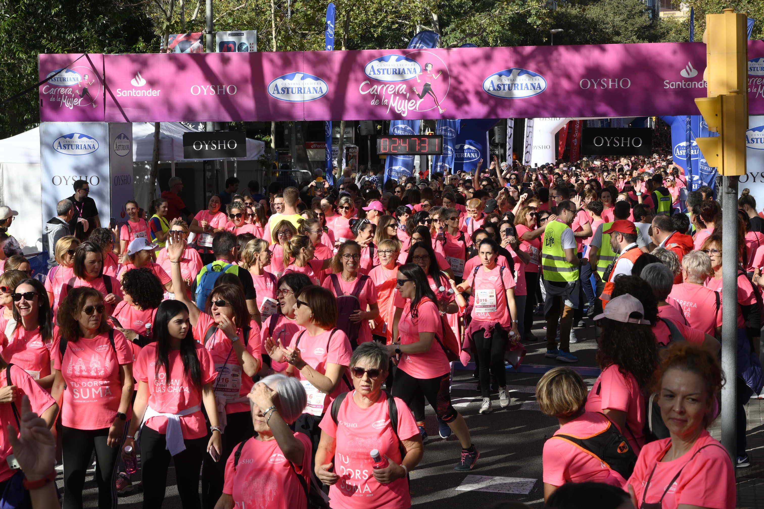 Las mejores fotos de la Carrera de la Mujer de Barcelona 2023. 7927