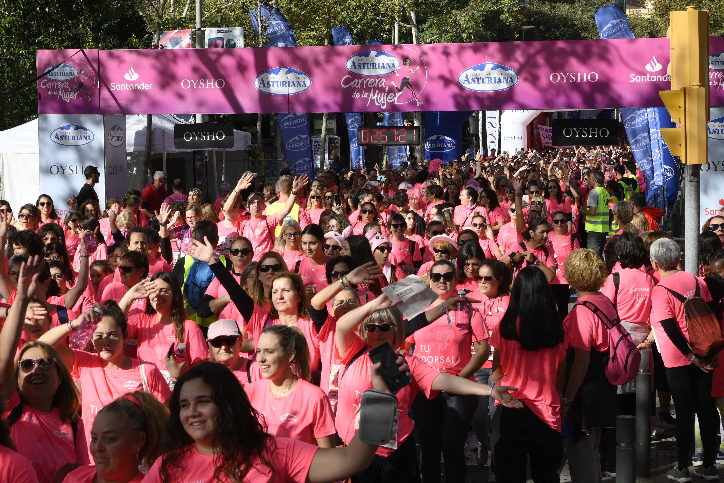 Las mejores fotos de la Carrera de la Mujer de Barcelona 2023. 8222
