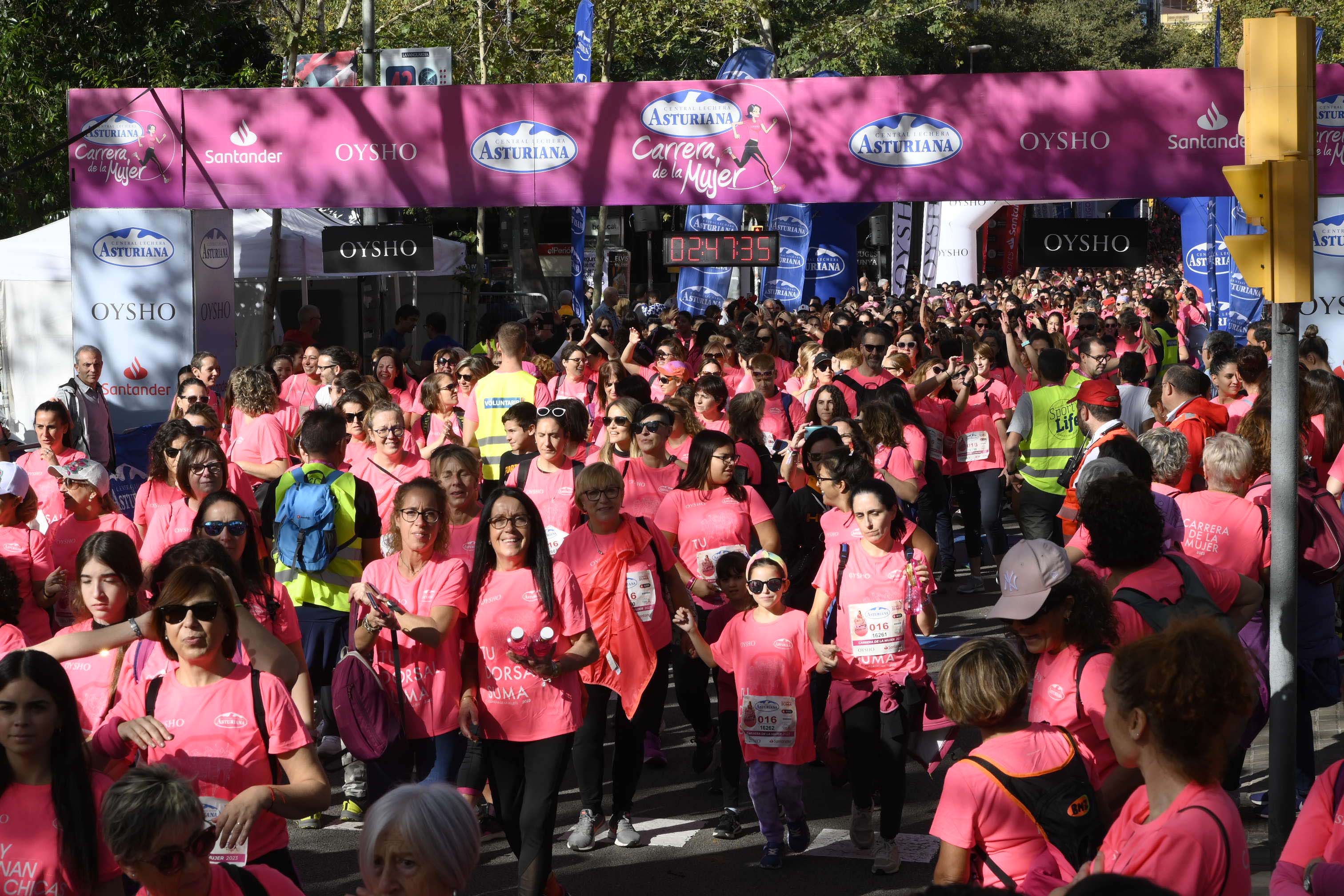 Las mejores fotos de la Carrera de la Mujer de Barcelona 2023. 7929
